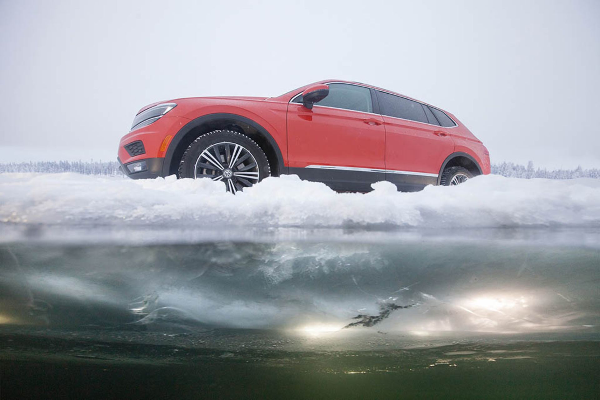 Volkswagen-on-ice-Yellowknife-Canada-66