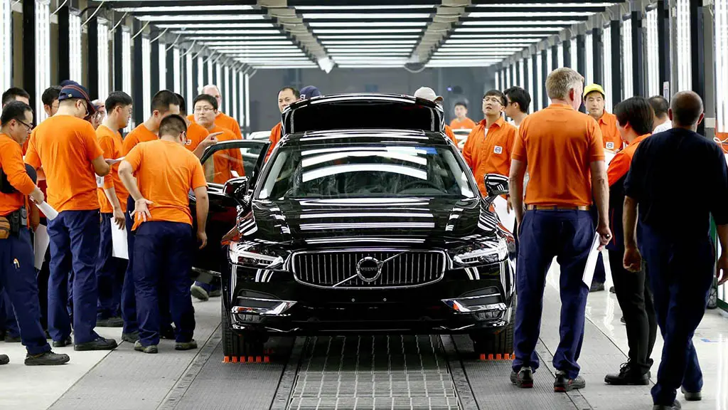 Pre-production of the new Volvo S90 in the Daqing manufacturing plant