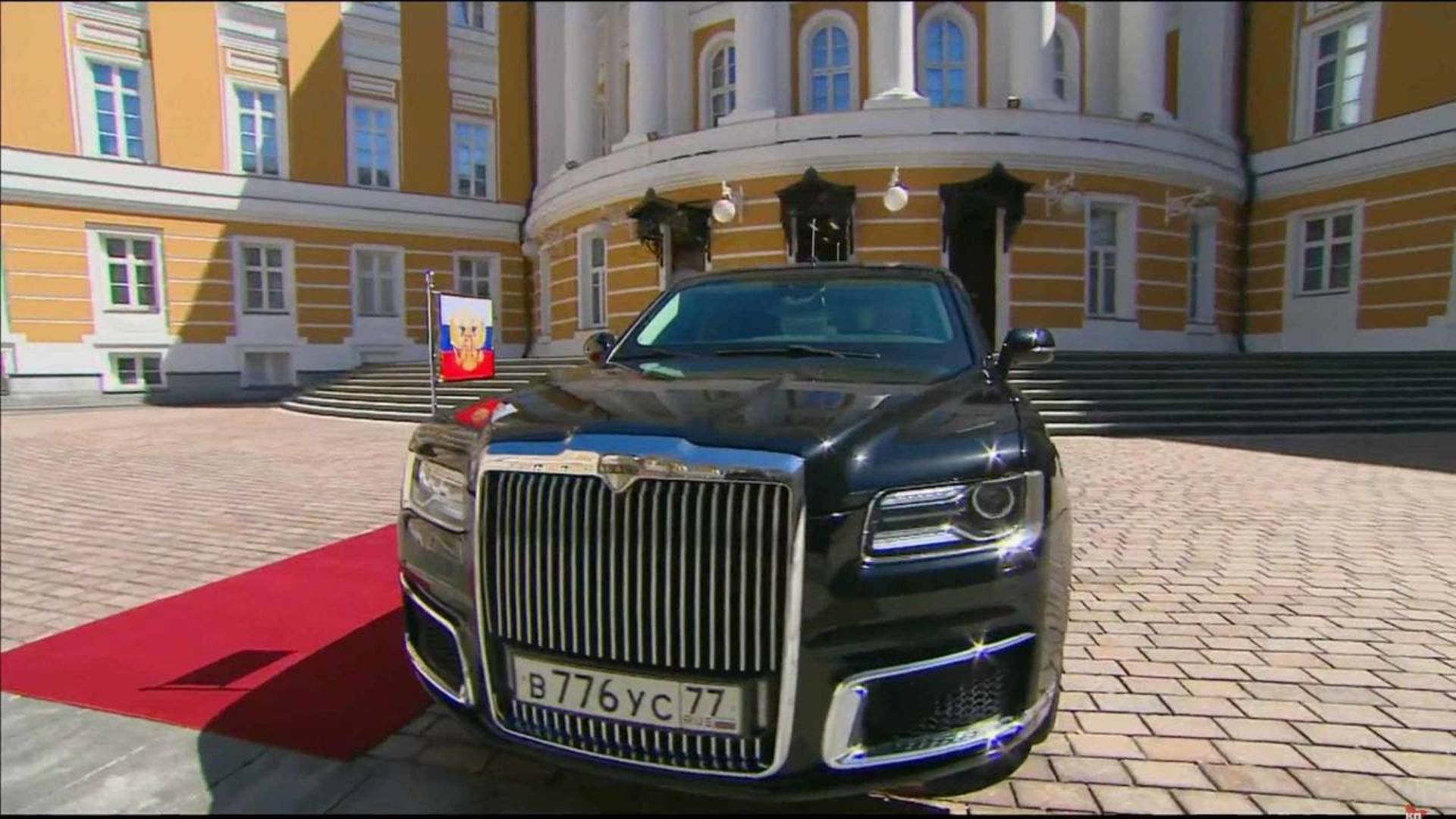 vladimir-putins-limo