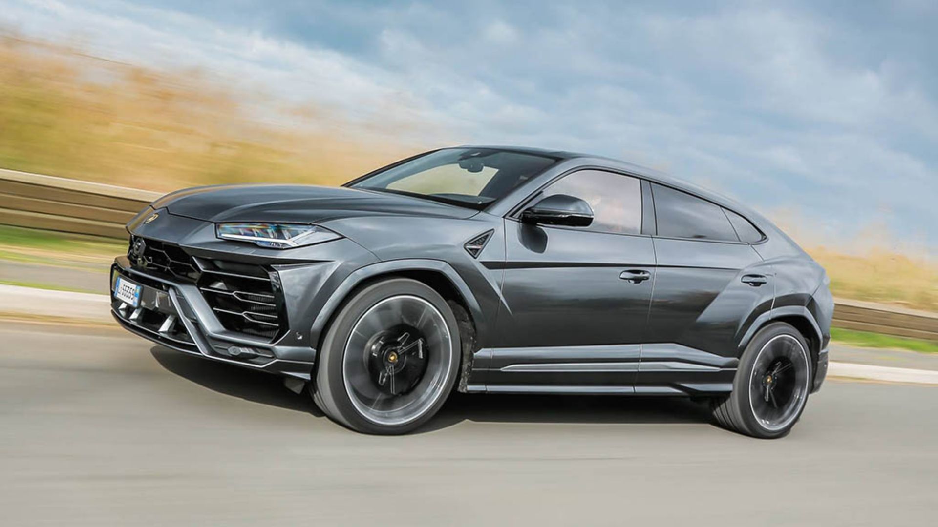2018-lamborghini-urus 20