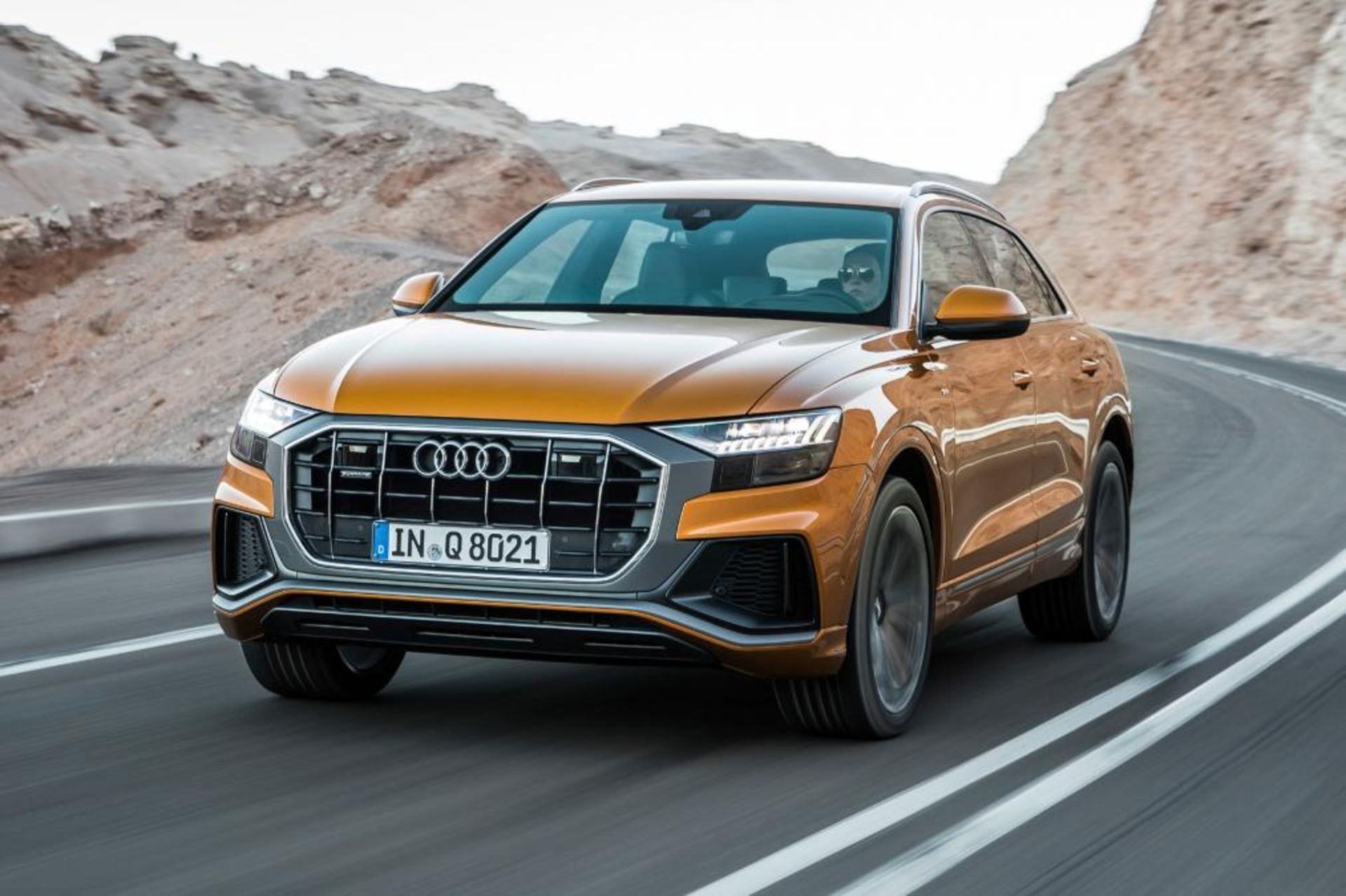 audiq8_1_37