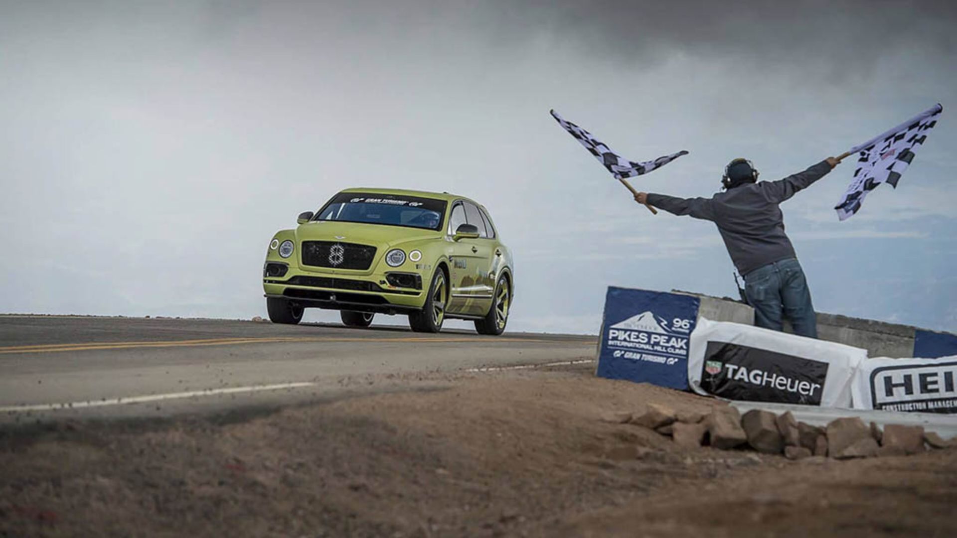 bentley-bentayga-for-pikes-peak5