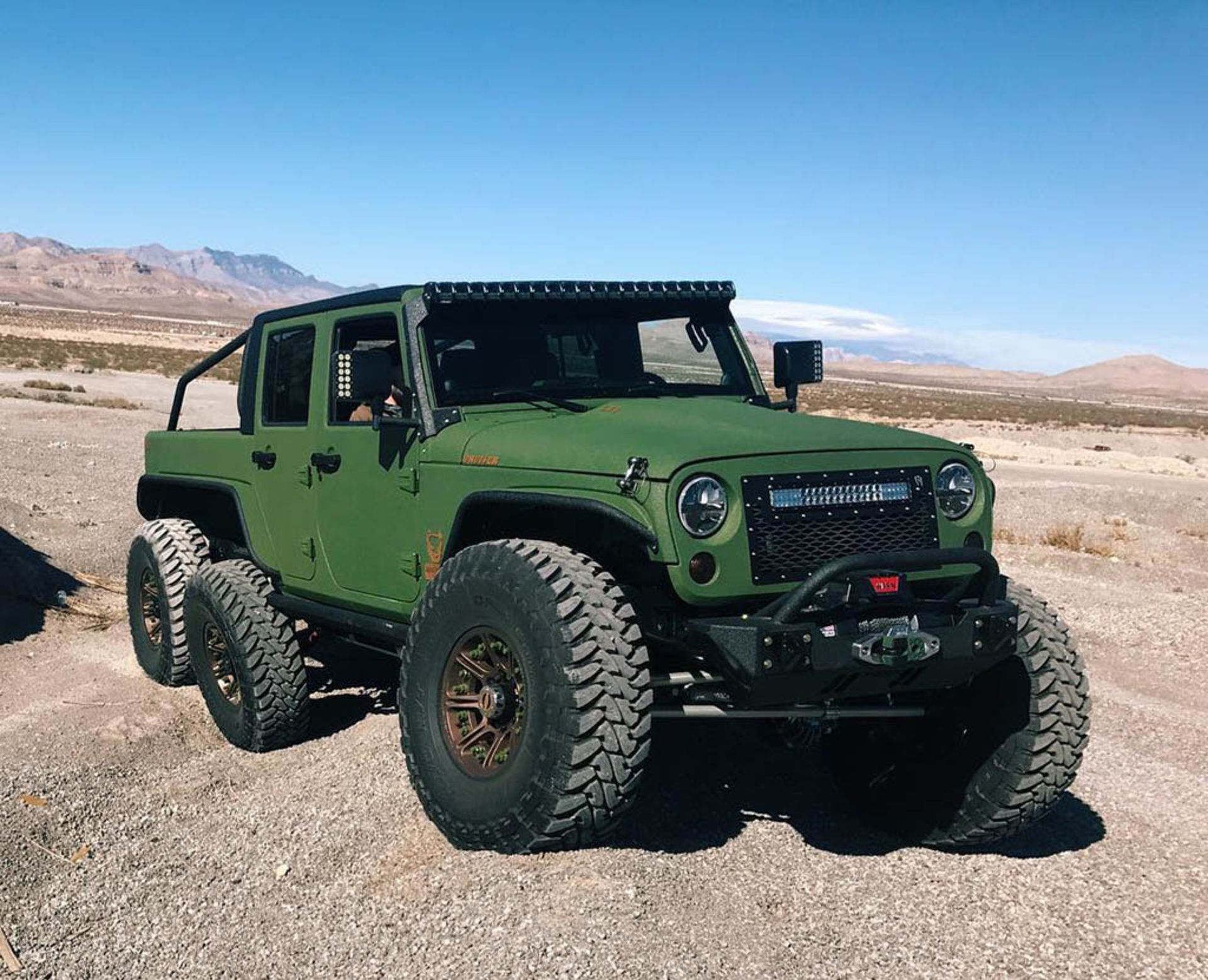 jeep-wrangler-6x6-bruiser-conversions-25