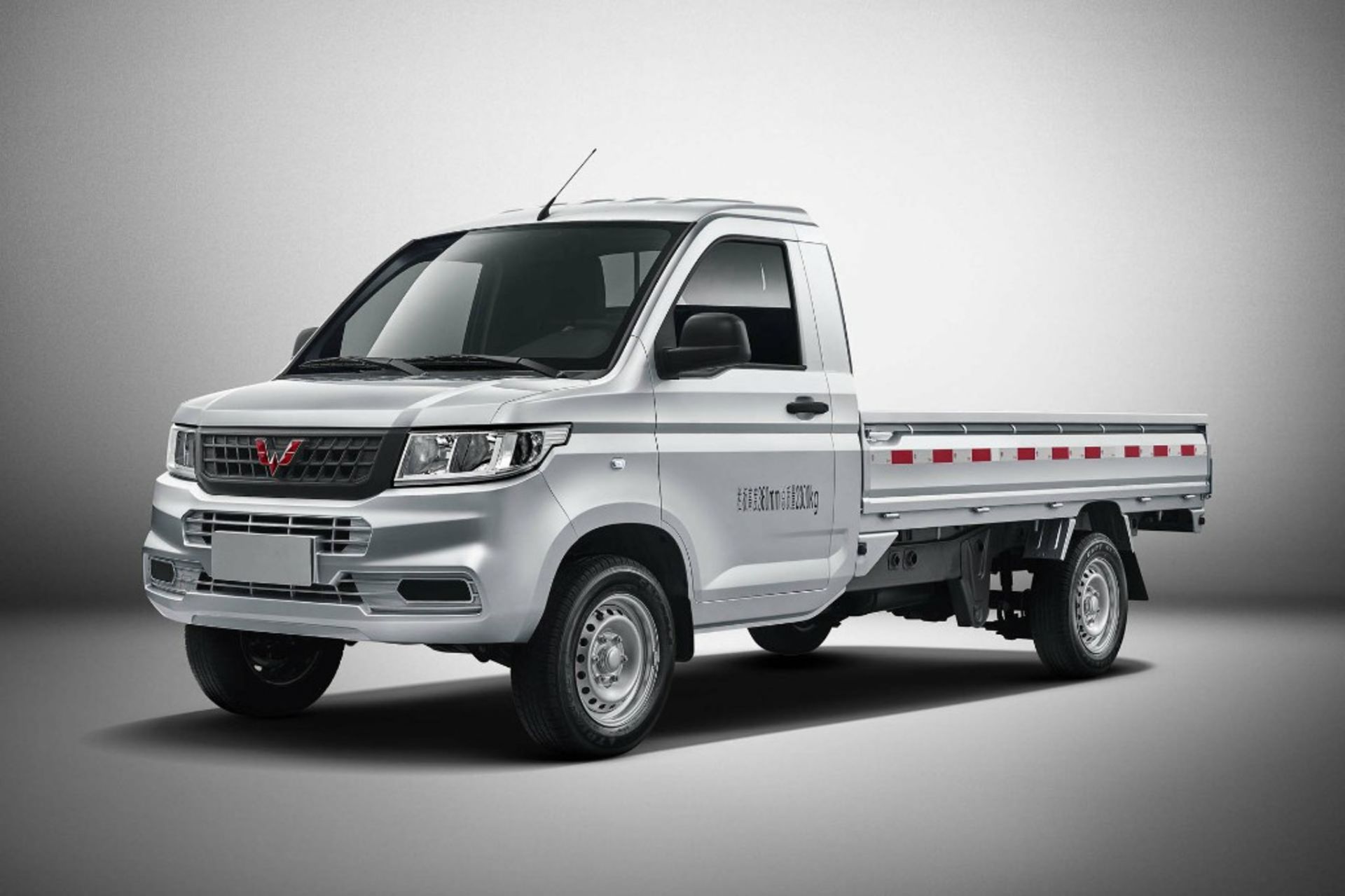 b624434f-wuling-rong-guang-pickup-08