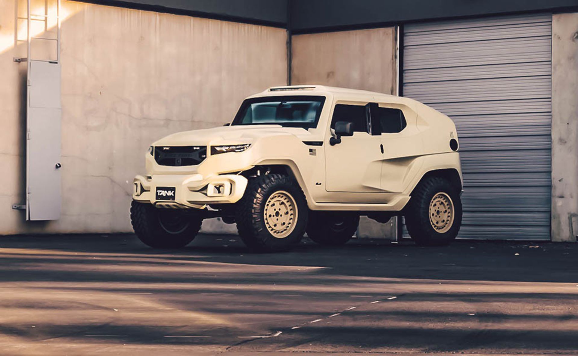 rezvani-tank-military-edition-15