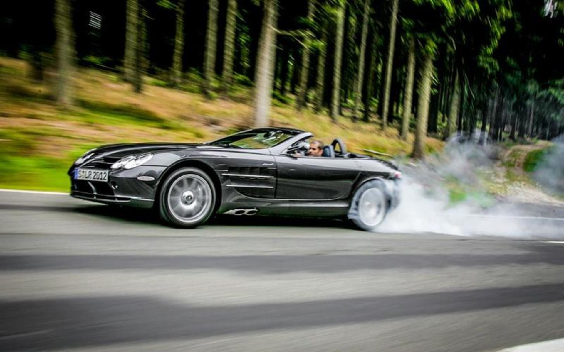 1 - 4_-_slr_roadster