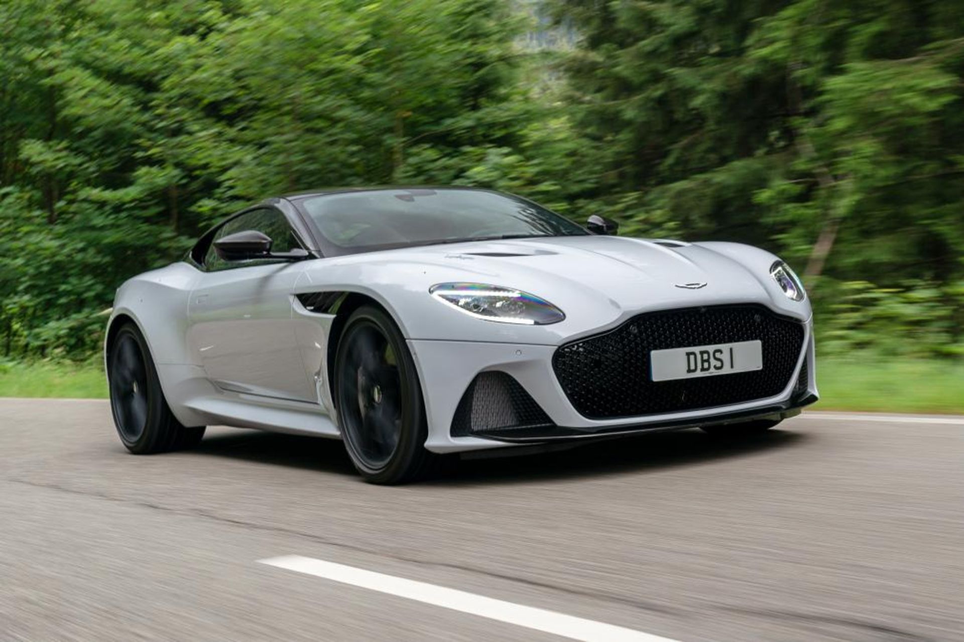 6astonmartindbssuperleggera