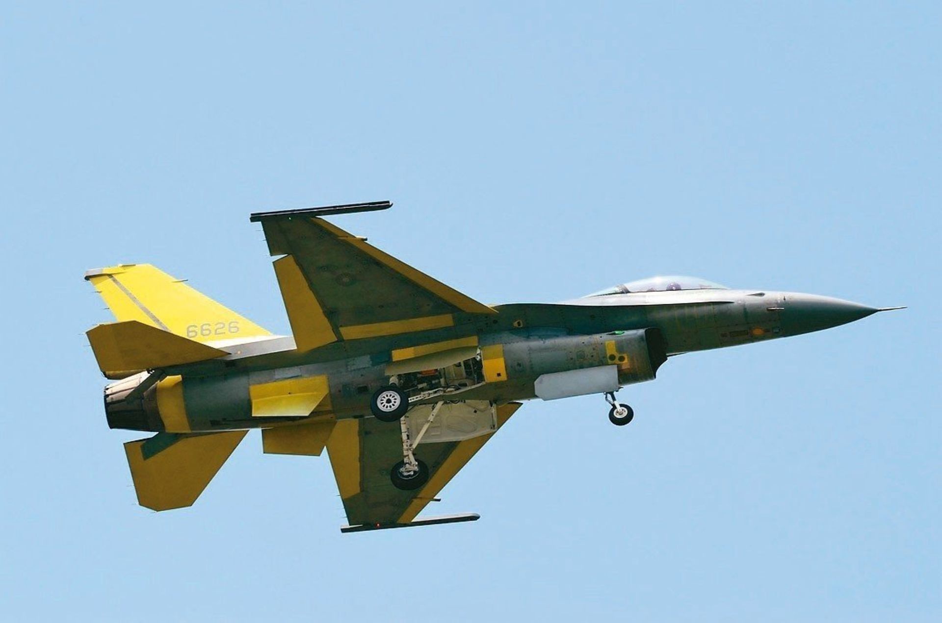 F-16V Viper 4