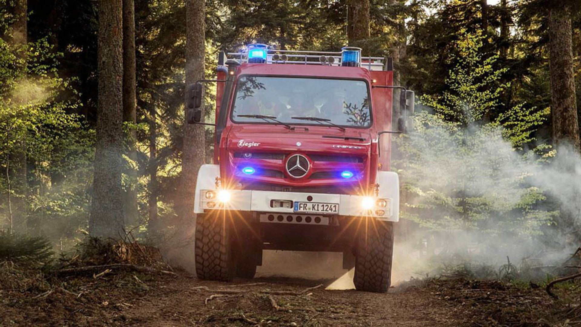 mercedes-benz-unimog-fire-truck