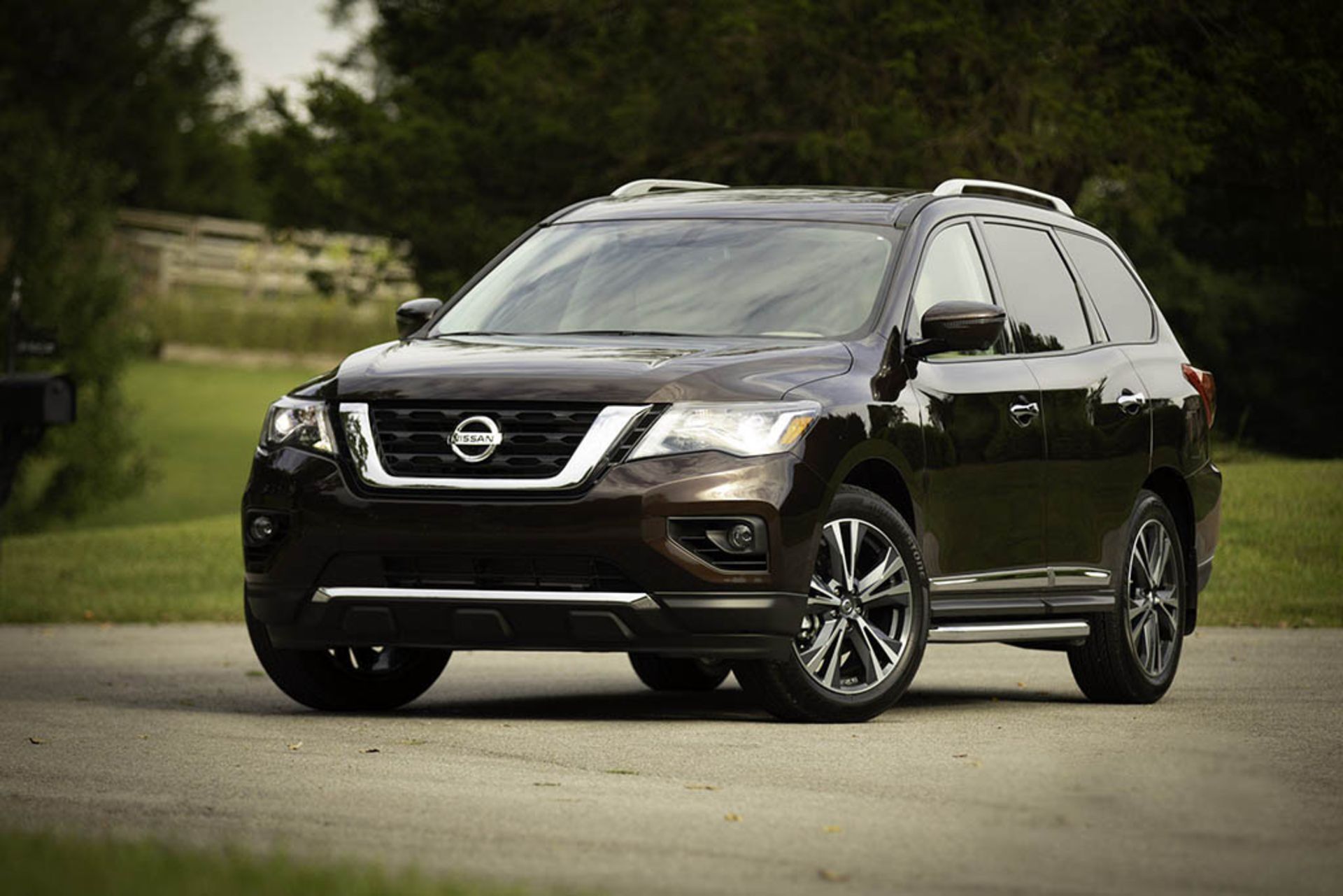 2019-nissan-pathfinder-14