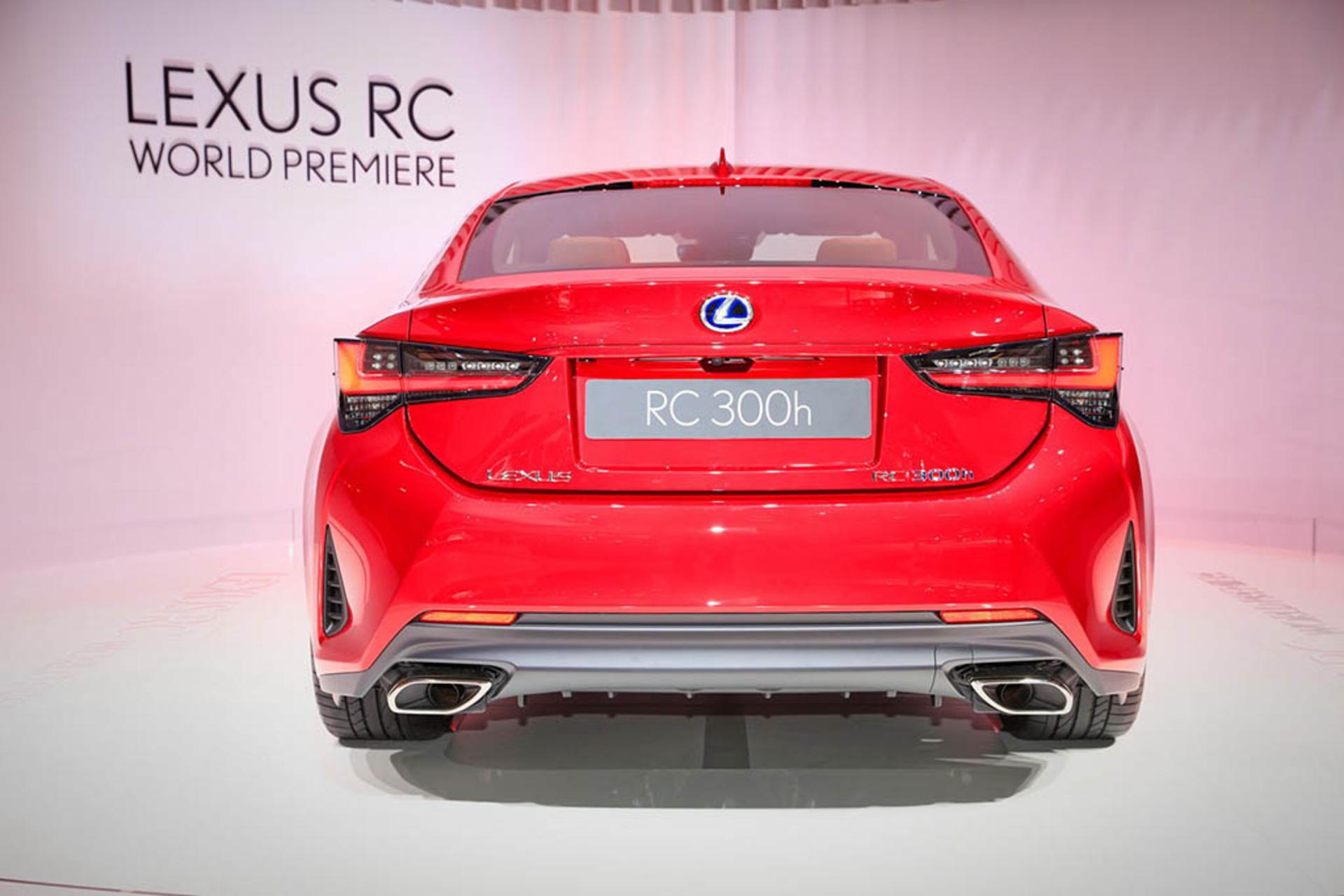 2019-lexus-rc-paris-show-14