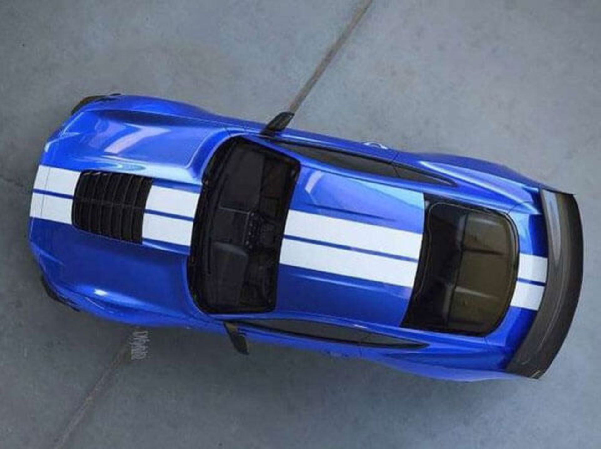 2020-Ford-Mustang-Shelby-GT500-view