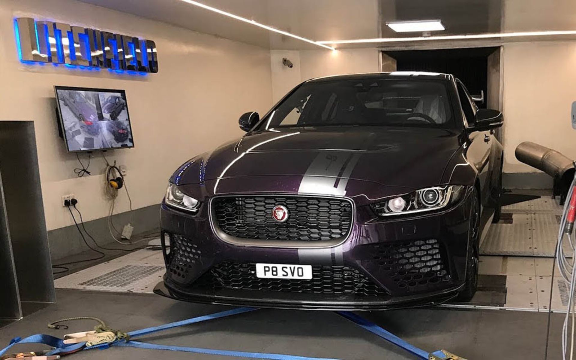 Jaguar XE Project 8