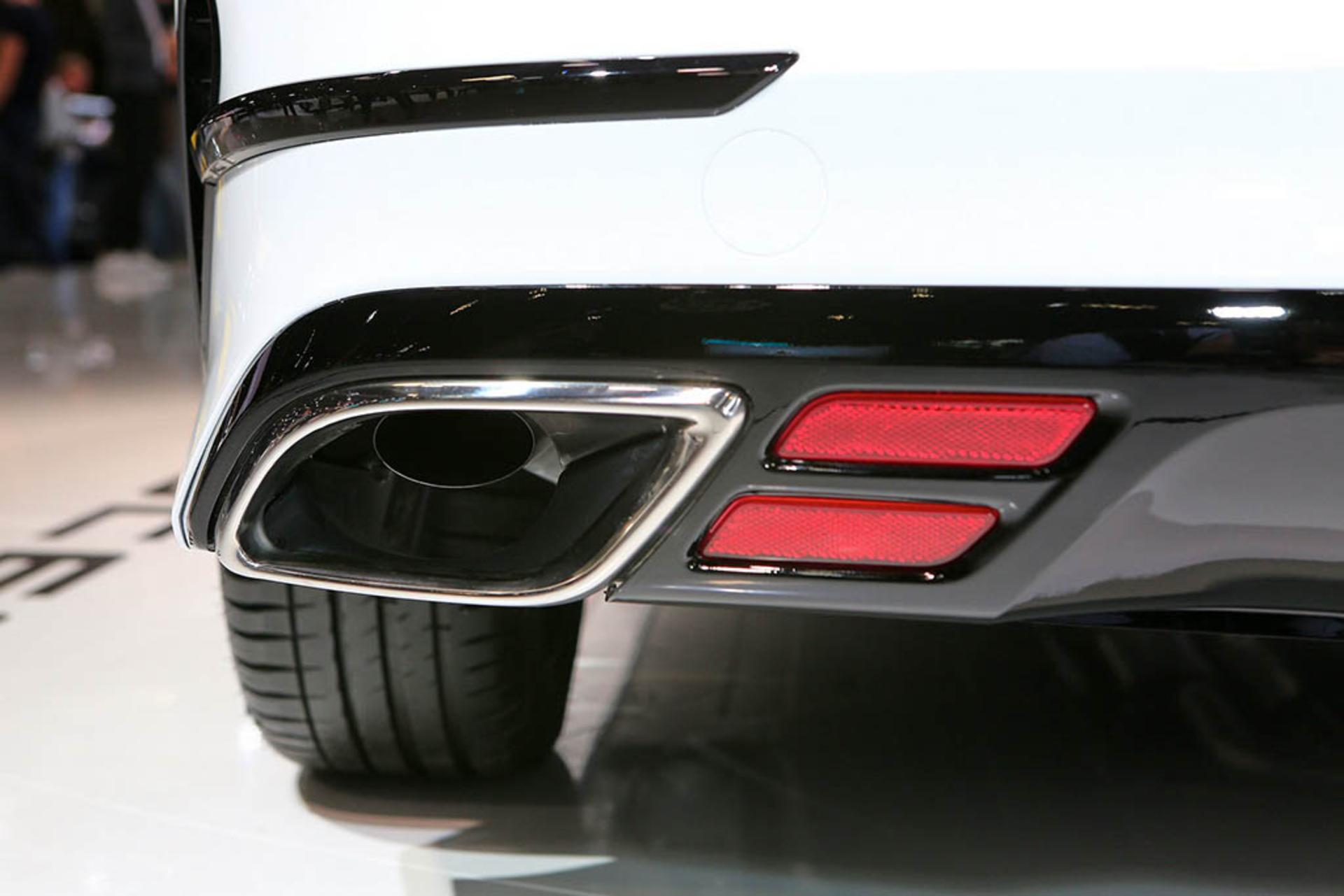fake-exhausts-proceed-02