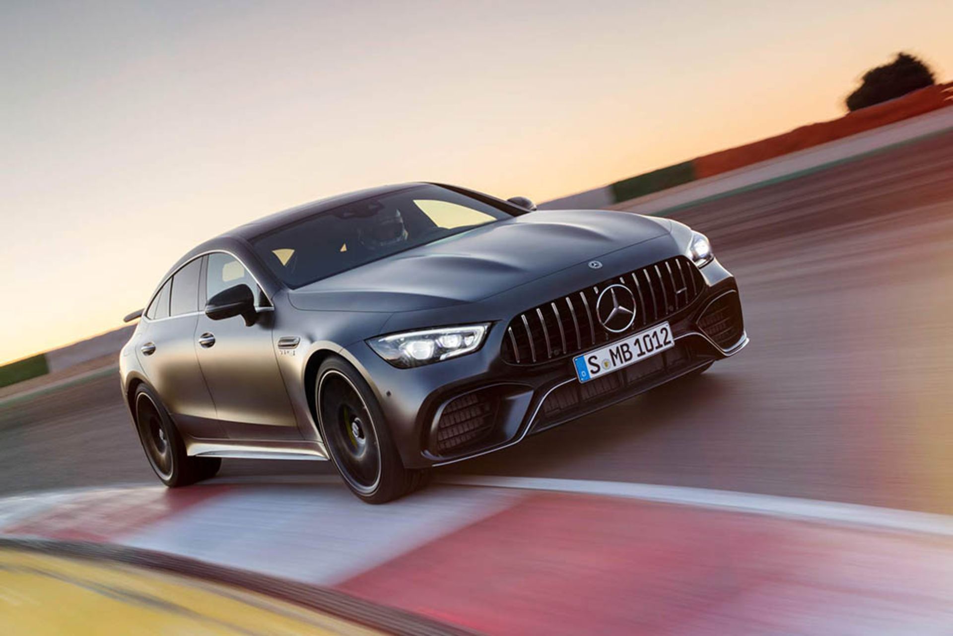 mercedes-amg-gt-63-s-4matic-1