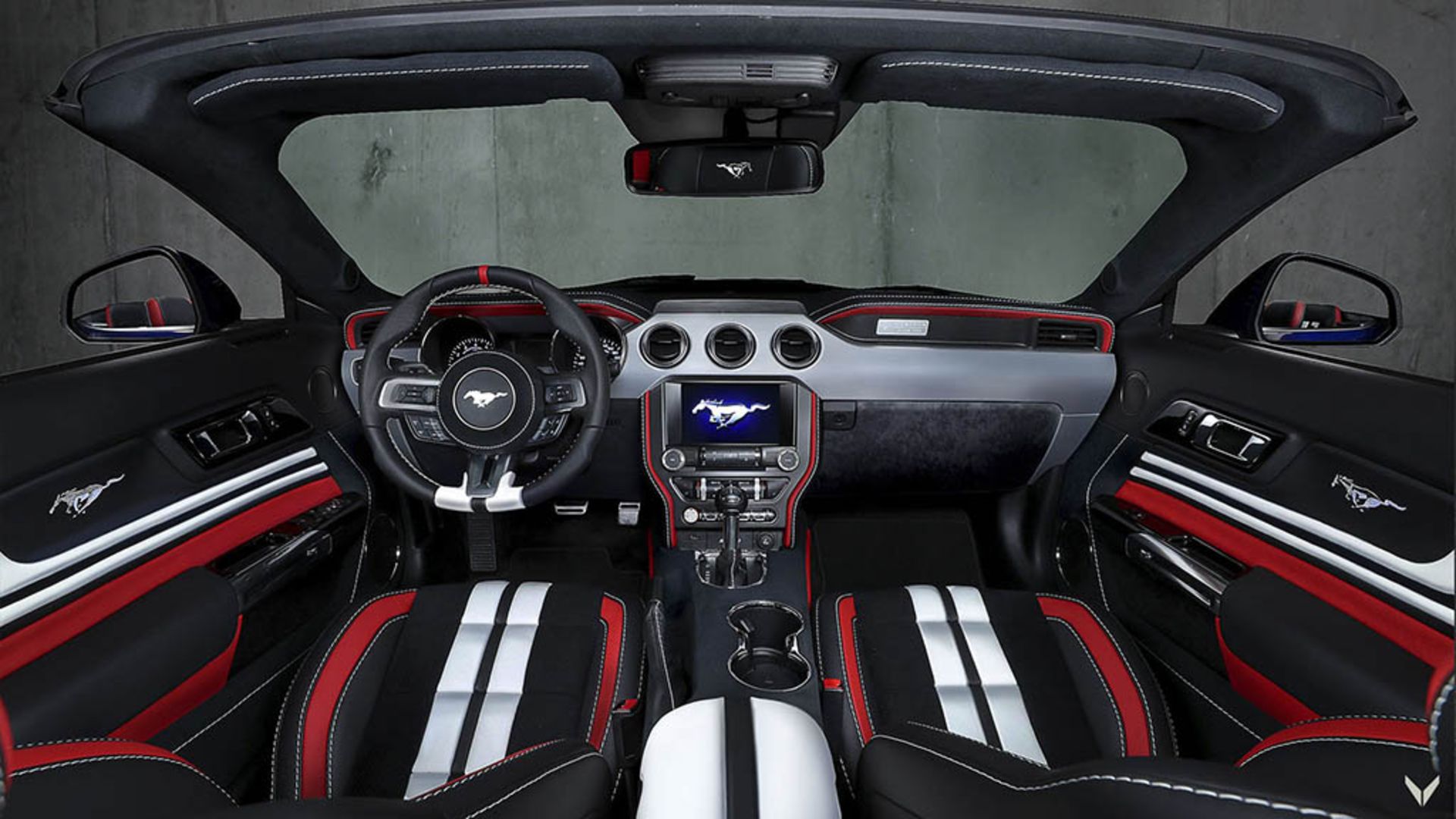 2 - c79845c4-ford_mustang_gt_convertible_combo_22-copy