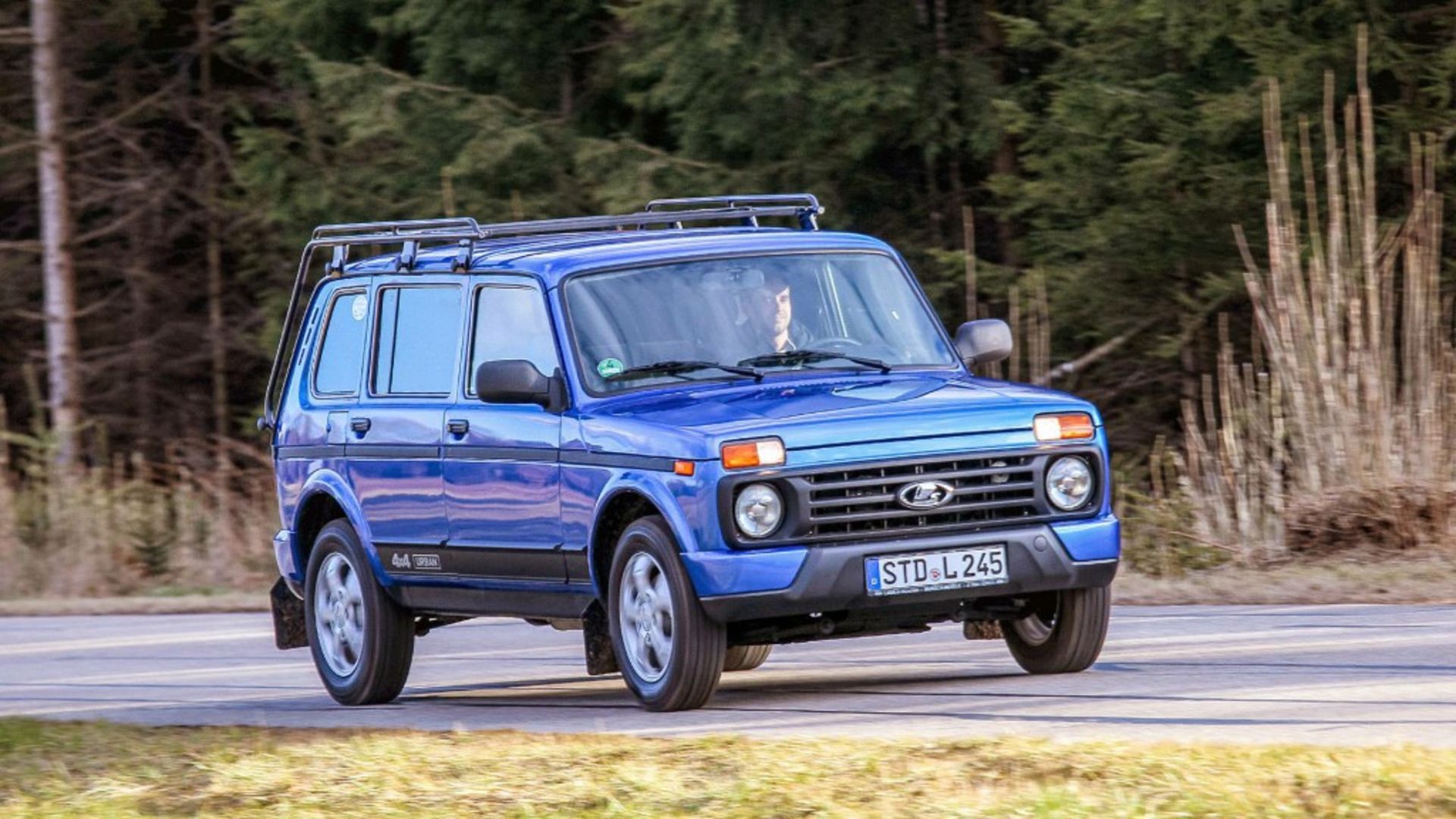 2018-lada-4x4-urban-5-tuerer-test