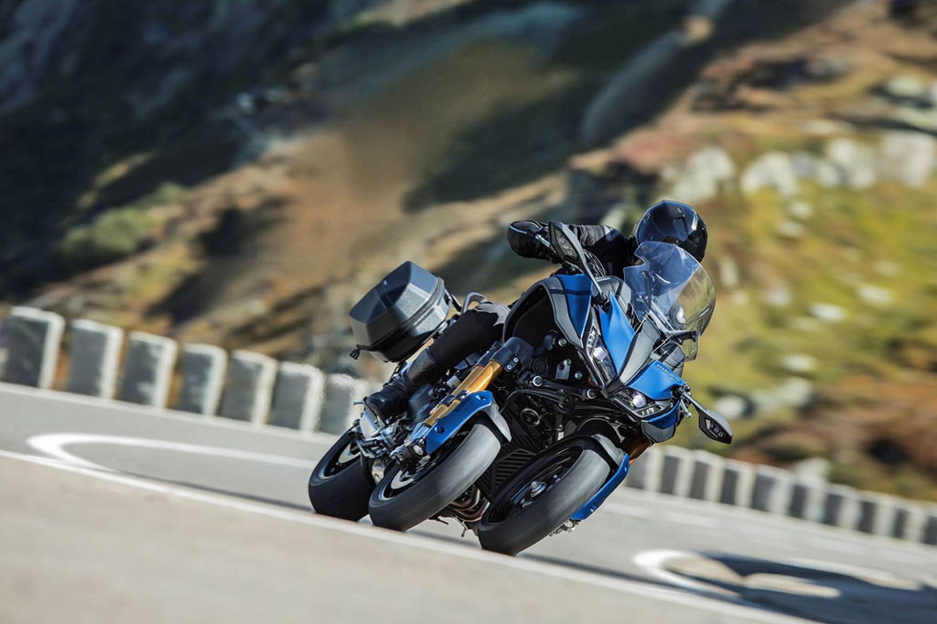 2019 Yamaha Niken GT (7)
