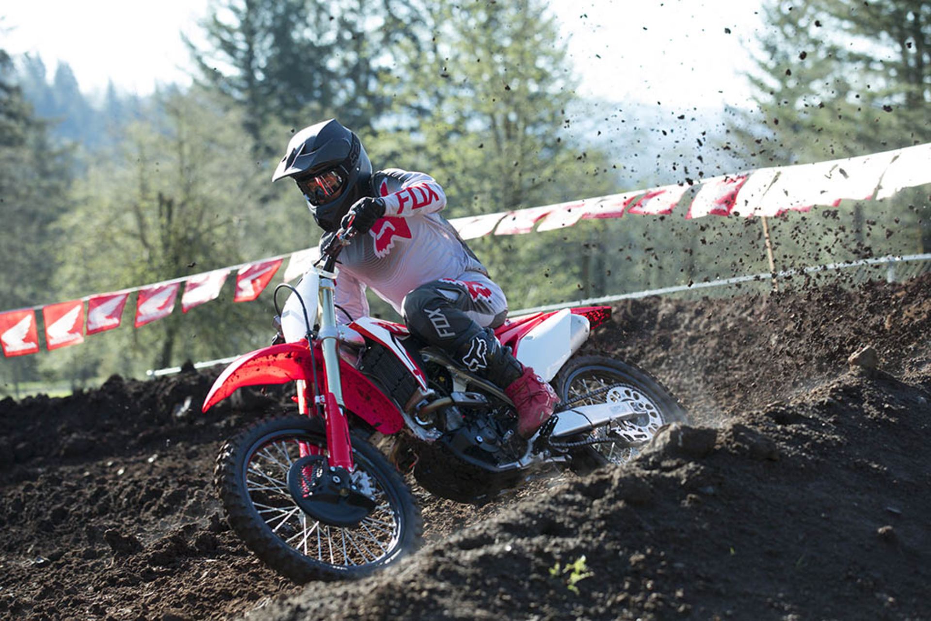2019_gallery_CRF250 02