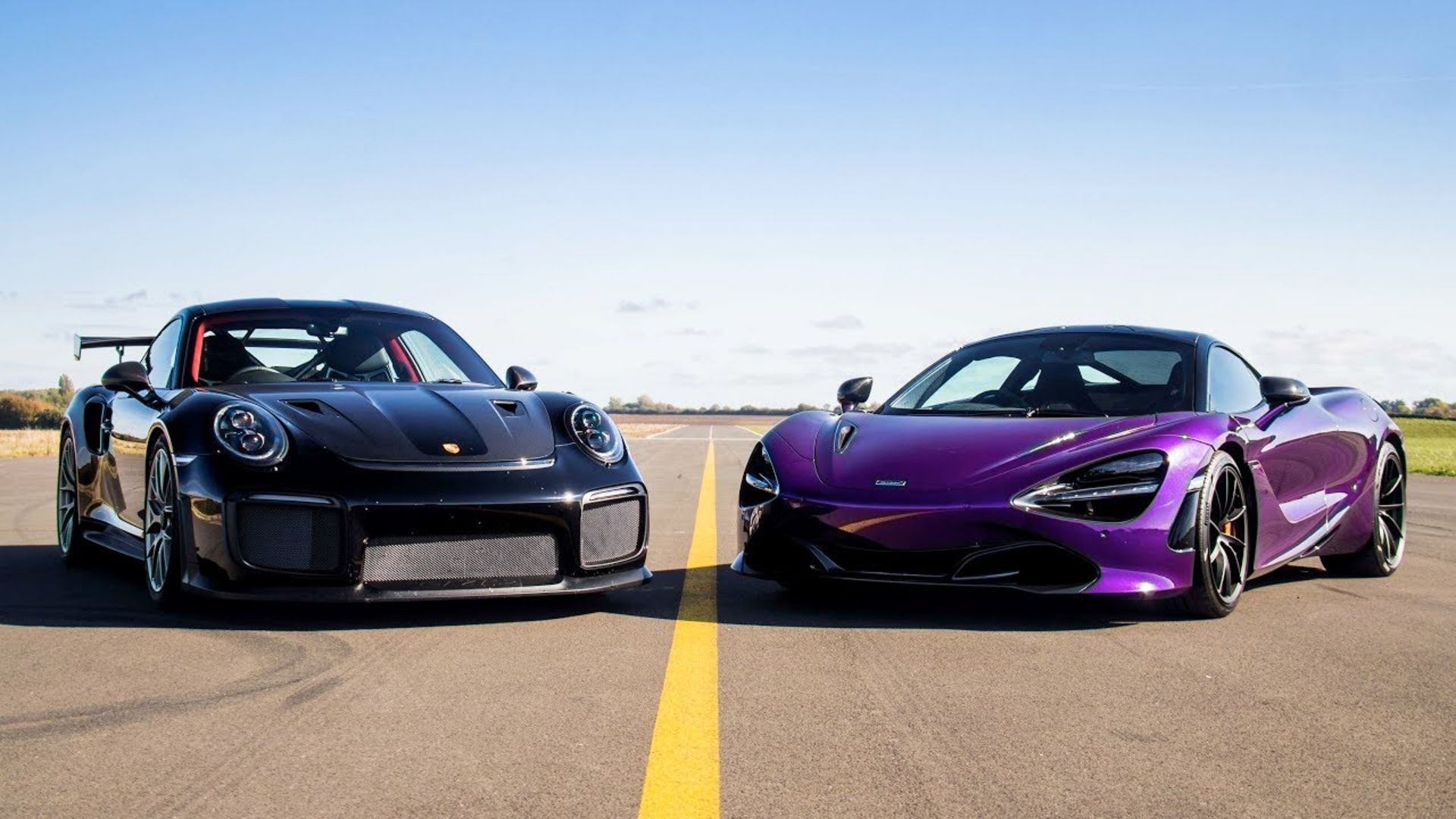 McLaren 720S Fights Porsche 911 GT2 RS