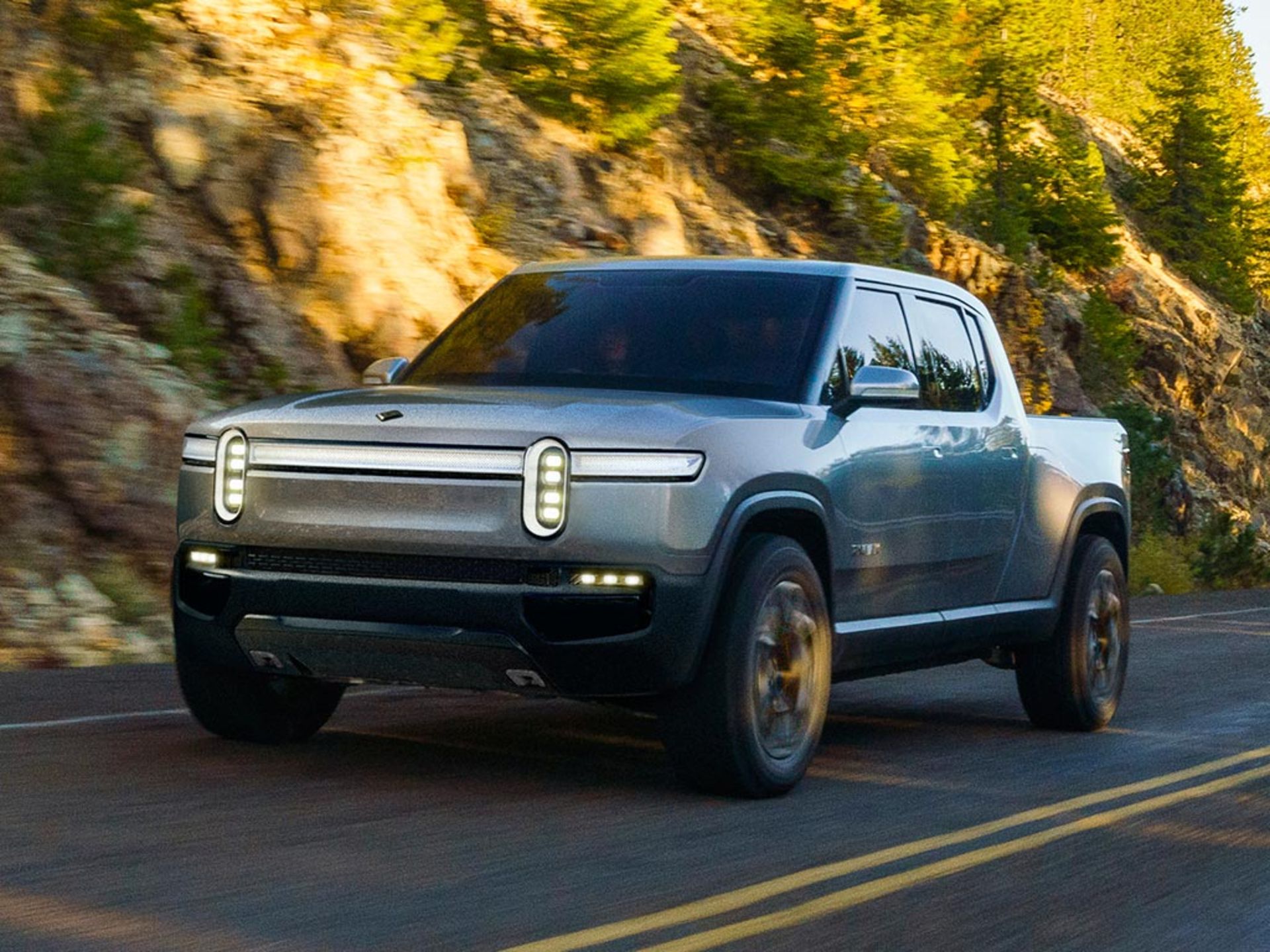 Rivian-R1T-2