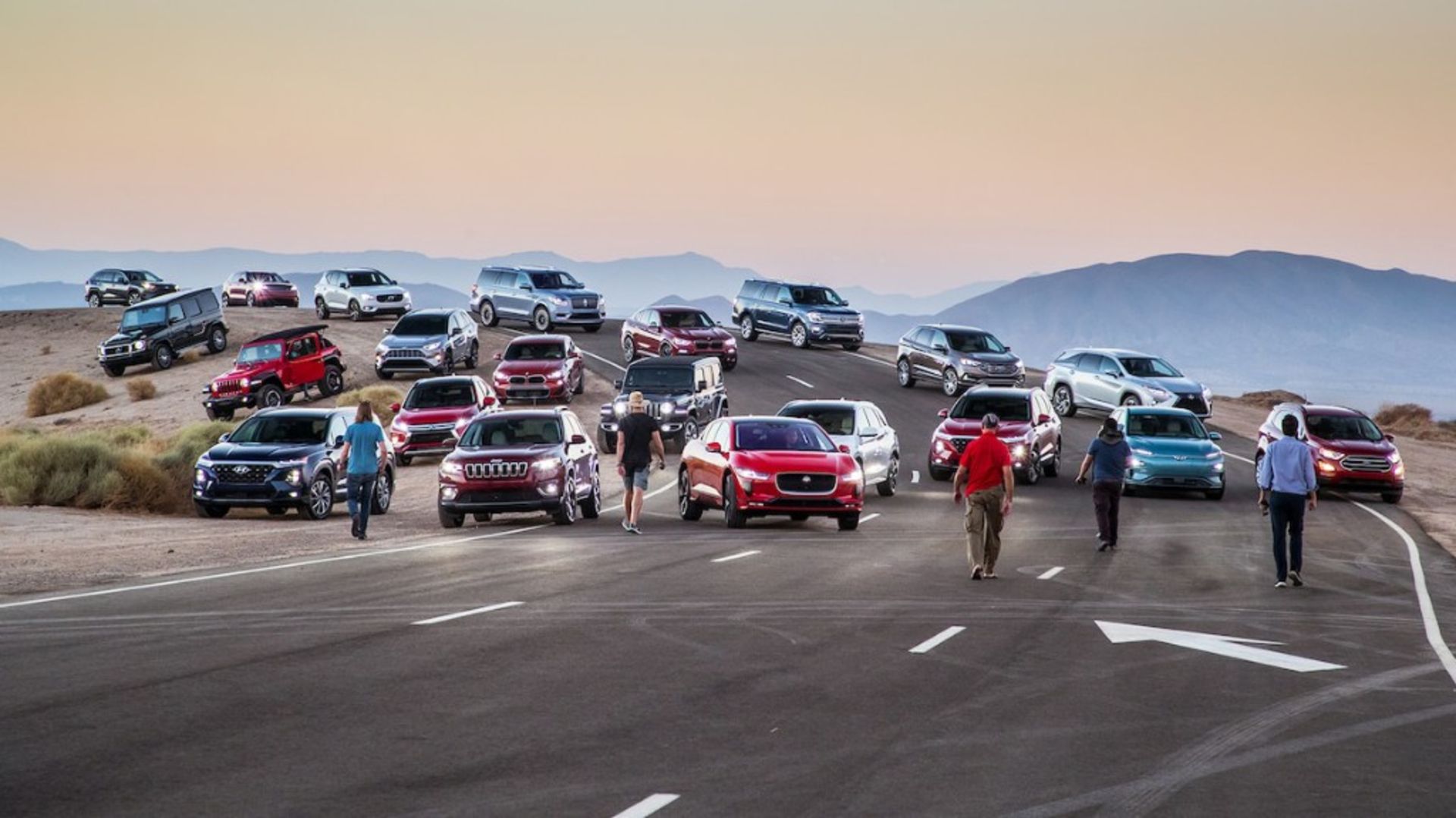 2019-SUV-of-the-Year-behind-the-scenes-5