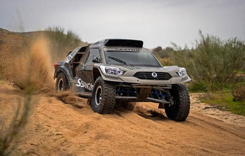 2019-ssangyong-rexton-dkr-3