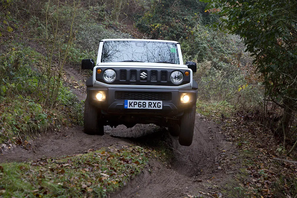 2019-suzuki-jimny-10