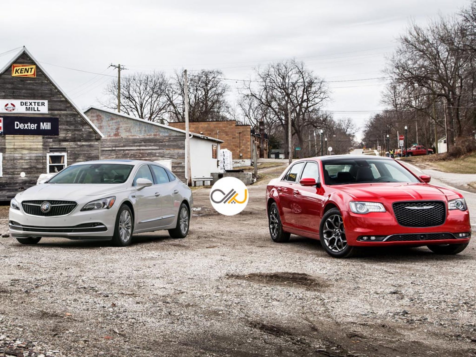 Buick-LaCrosse-VS-Chrysler-300