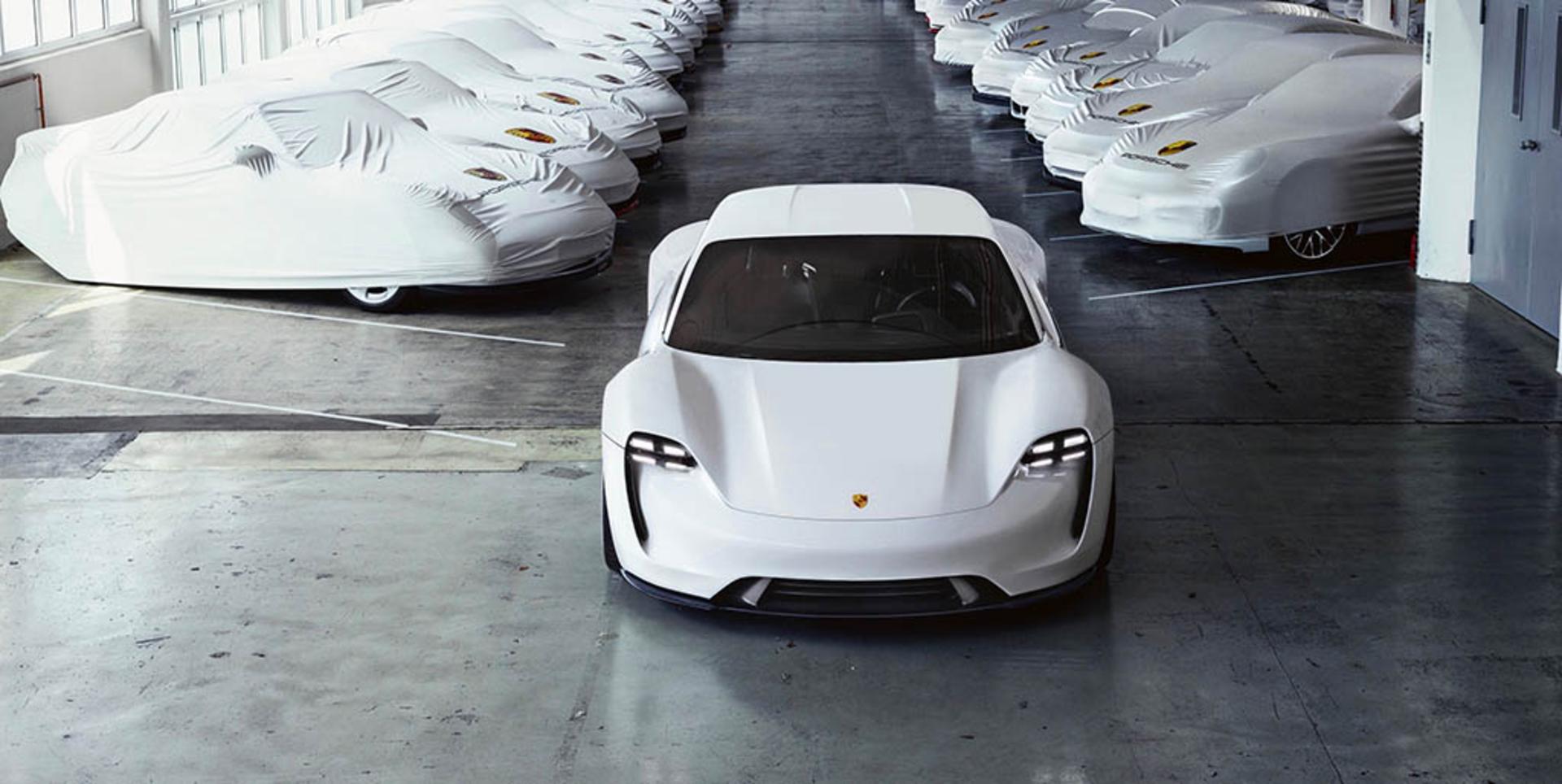 Porsche-Taycan-Showroom