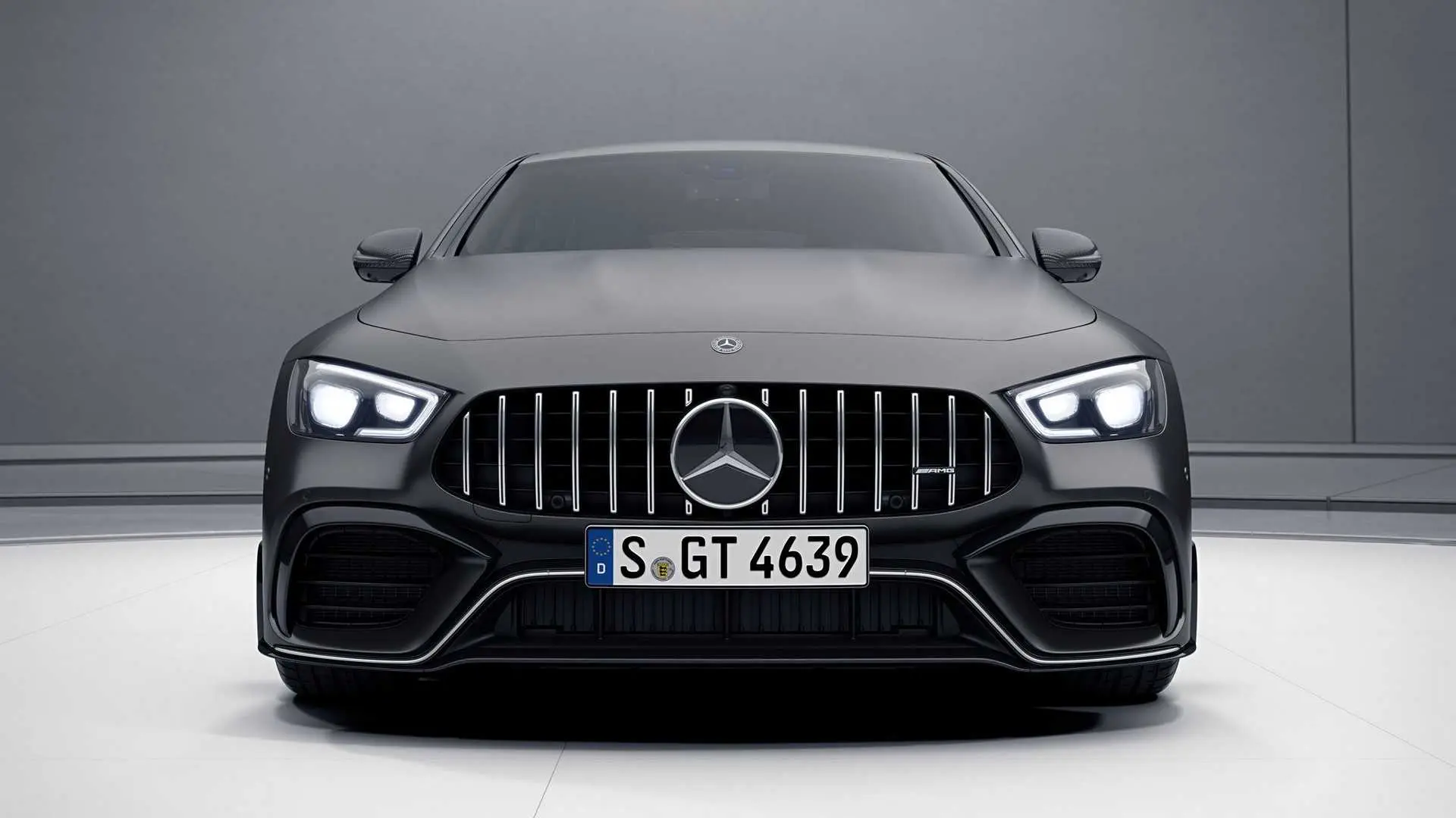 mercedes-amg-gt-63-s-with-aerodynamic-package