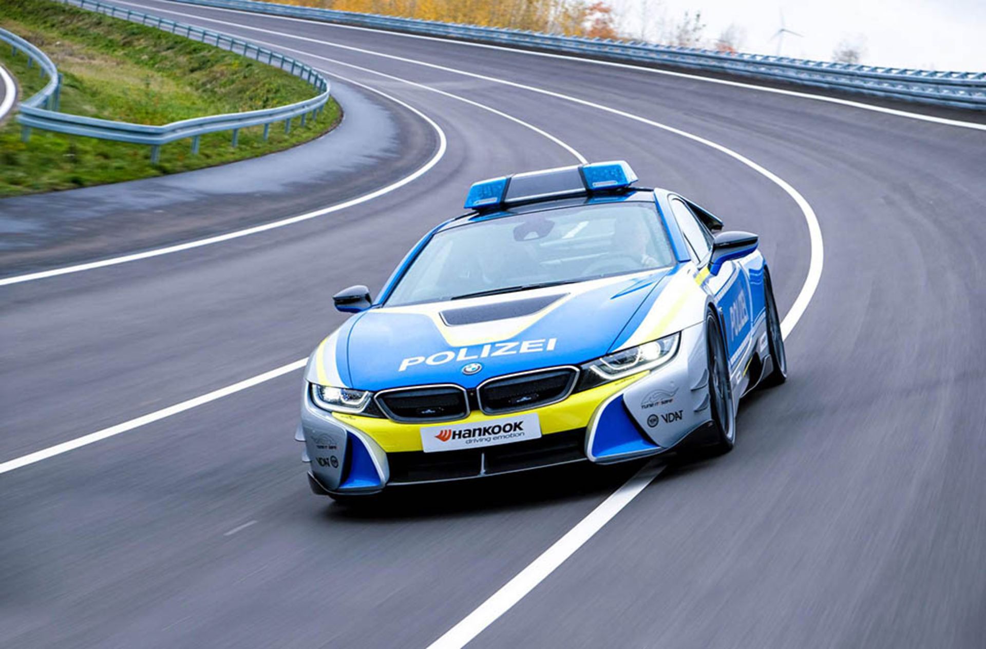 police-bmw-i8-tune-it-safe-by-ac-schnitzer-7