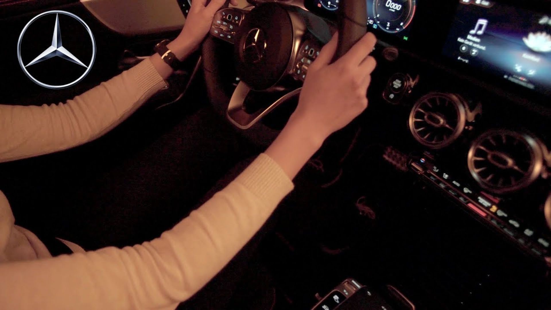 2020 Mercedes CLA Teaser