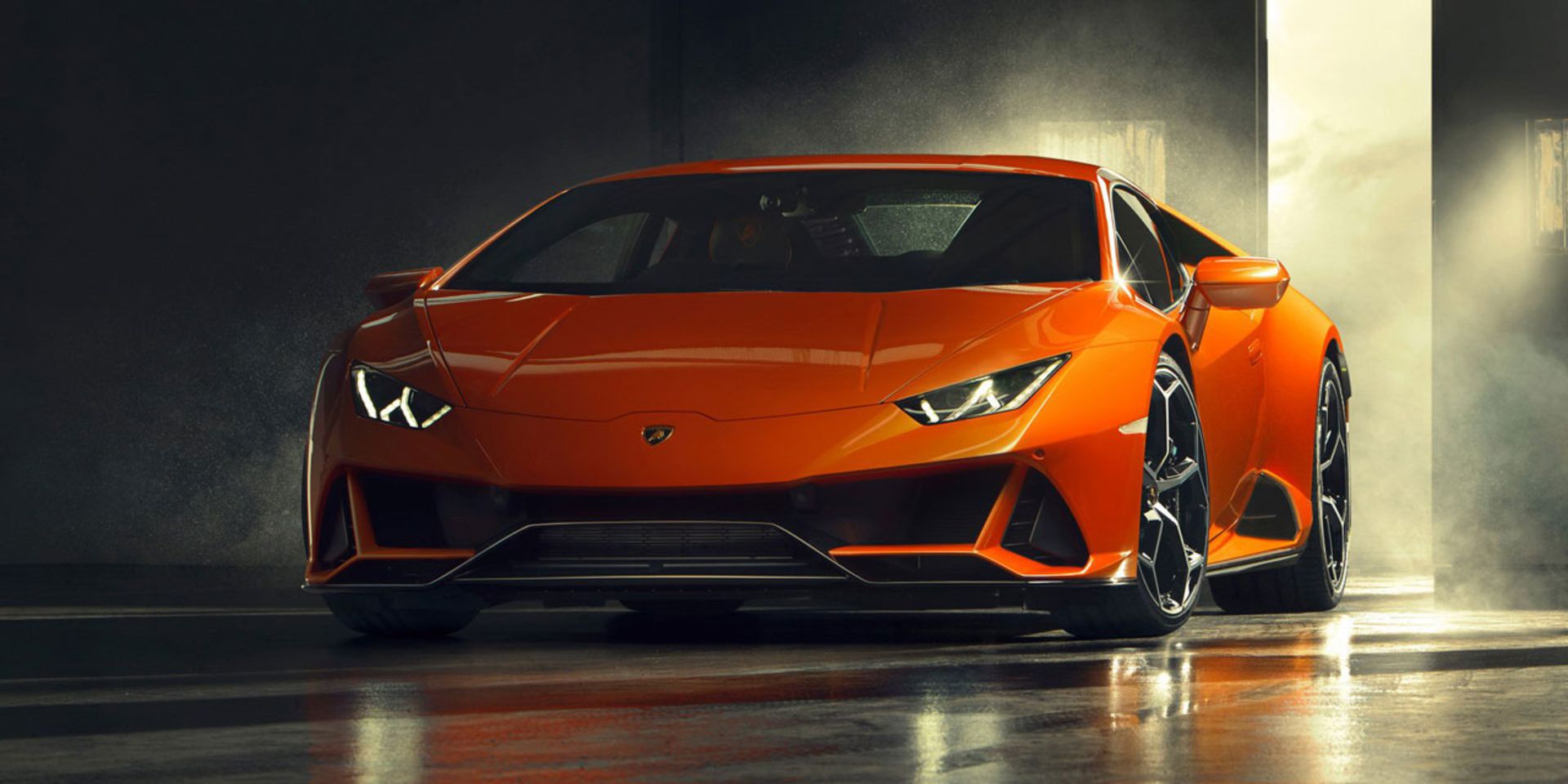 2020-lamborghini-huracan-evo-gallery-1