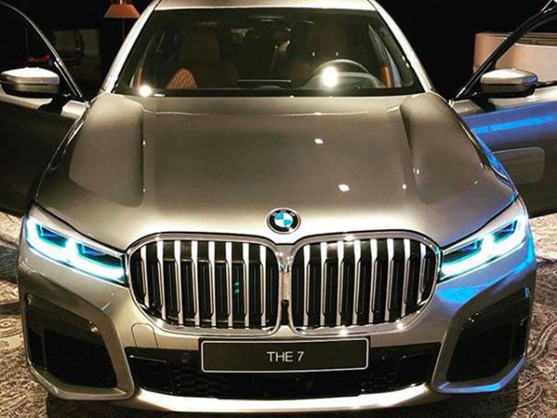 BMW-7-Series-2020-3