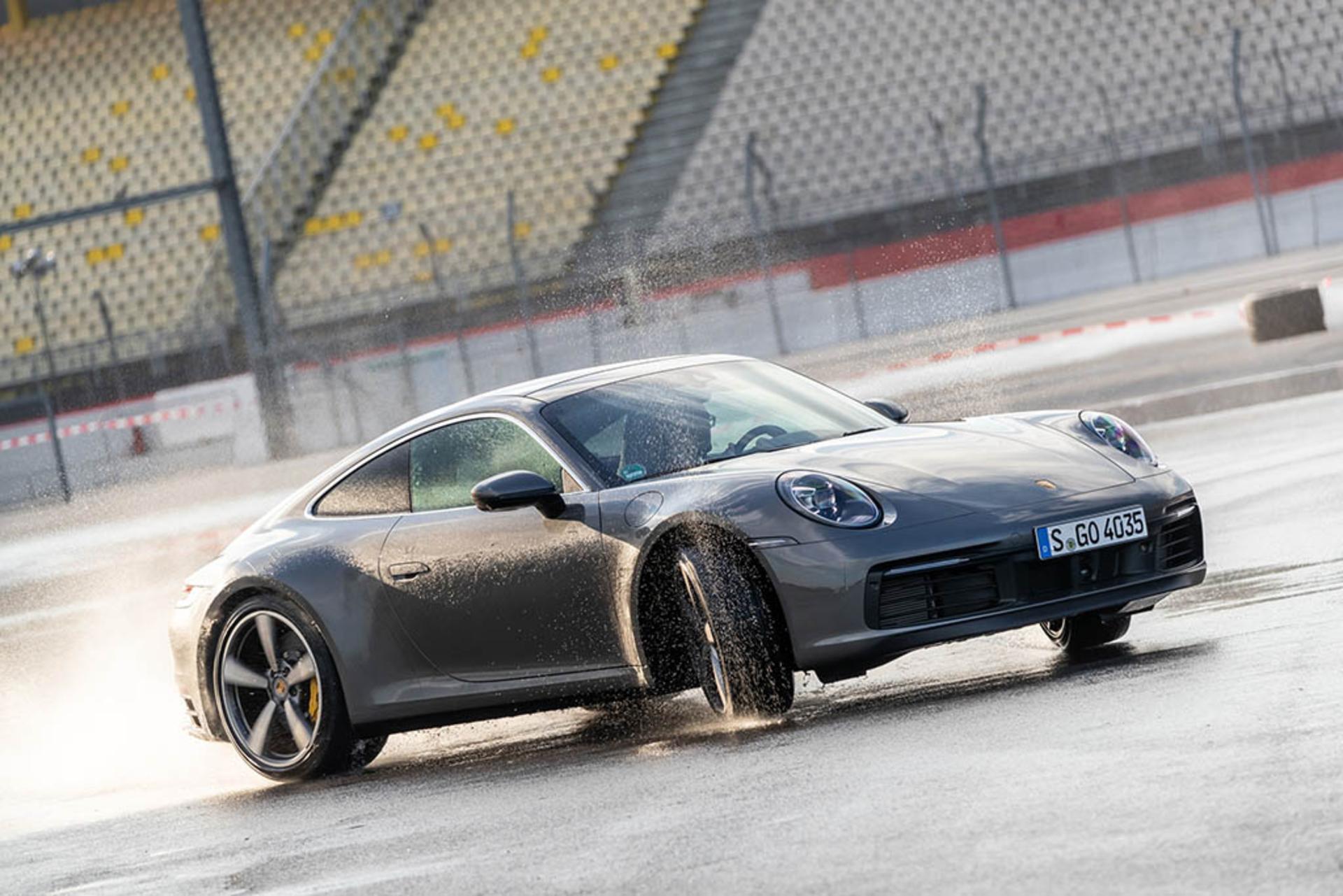 Porsche-992-911-Tech-Workshop-Wet-Mode-Slide-5