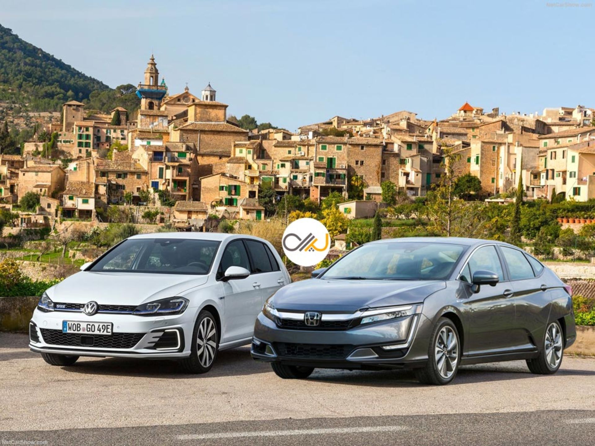 Volkswagen-Golf-GTE-VS-Honda-Clarity