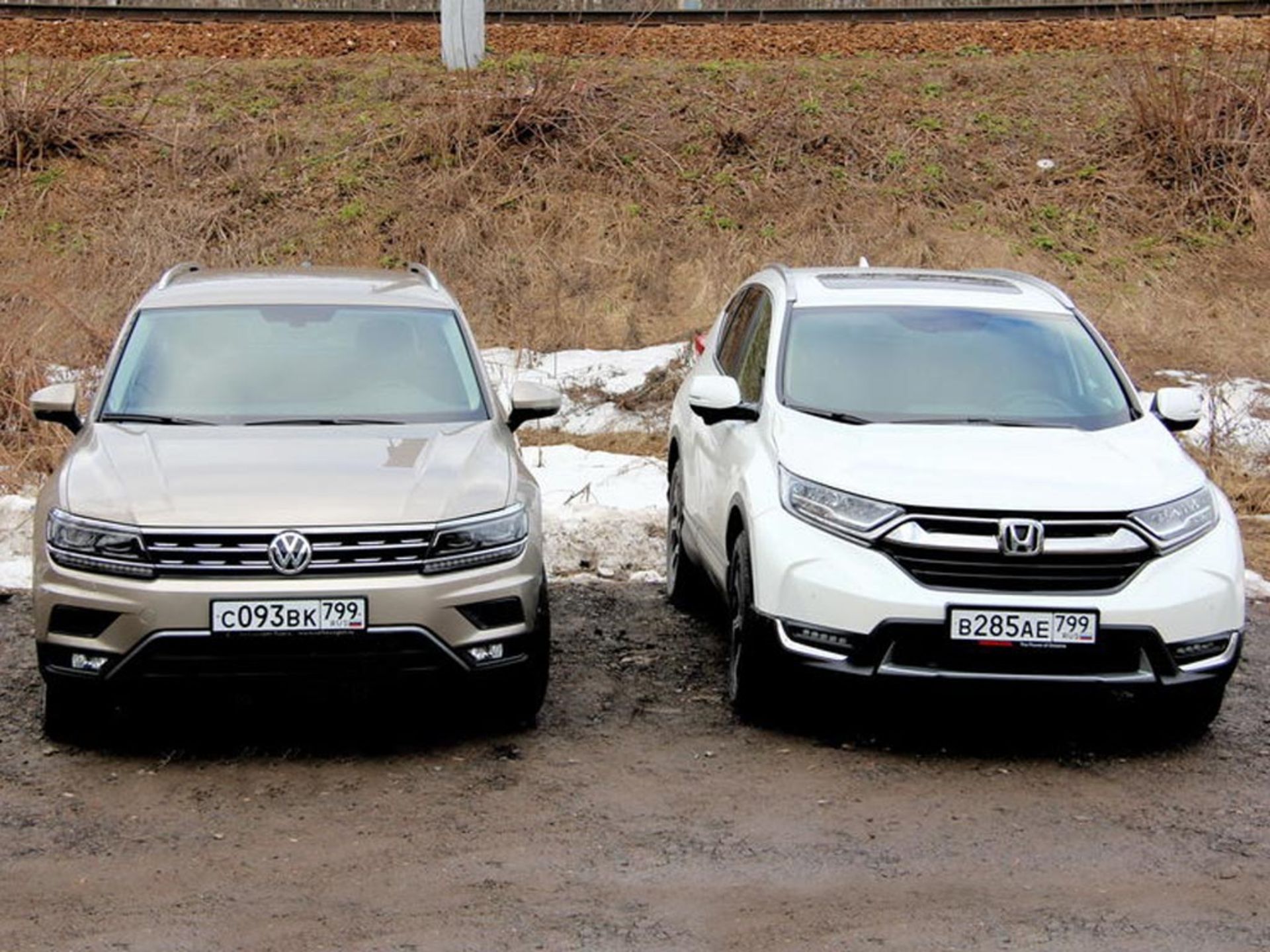 Volkswagen-Tiguan-VS-Honda-CR-V