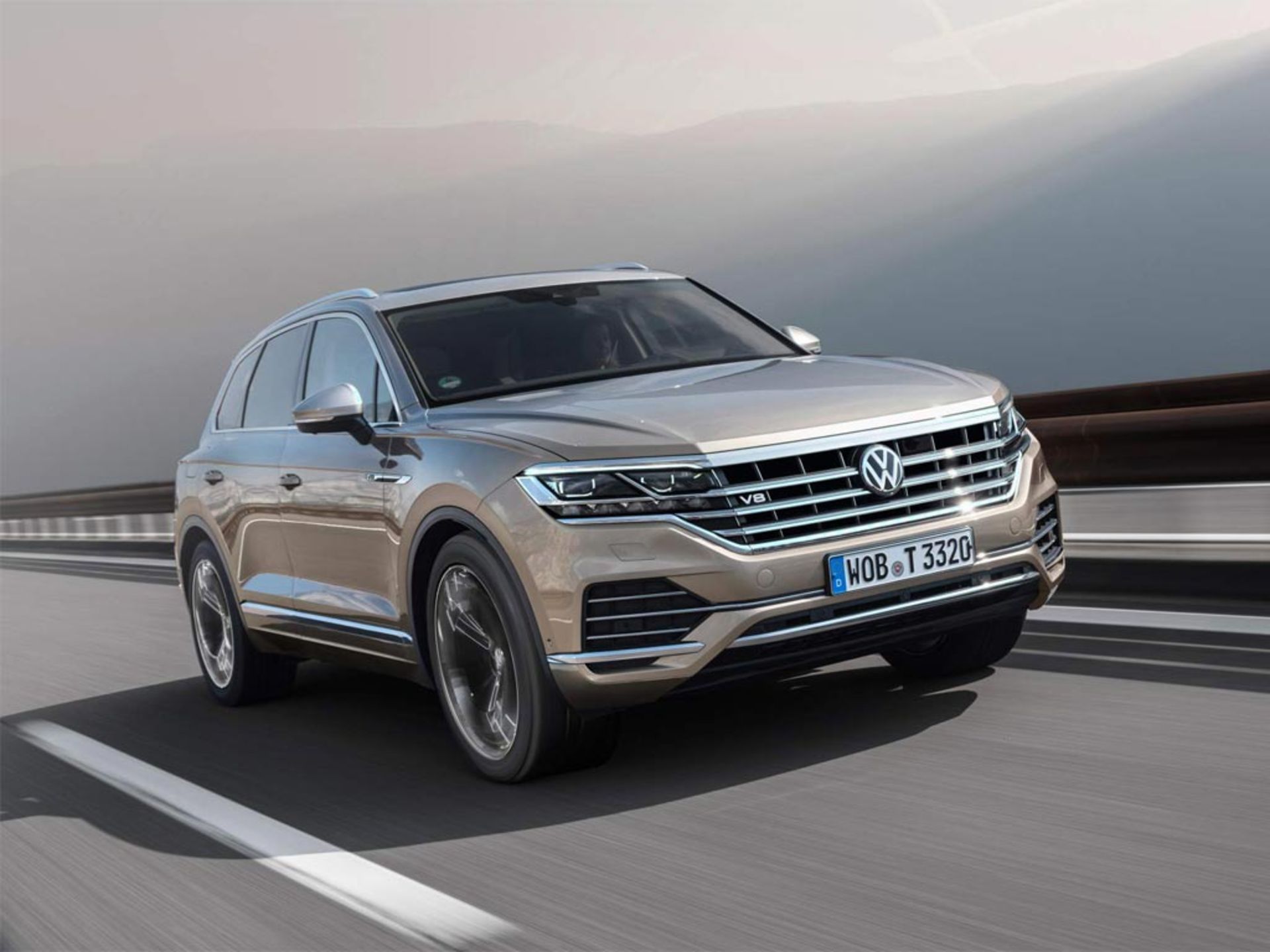 Volkswagen-Touareg-V8-TDI-2