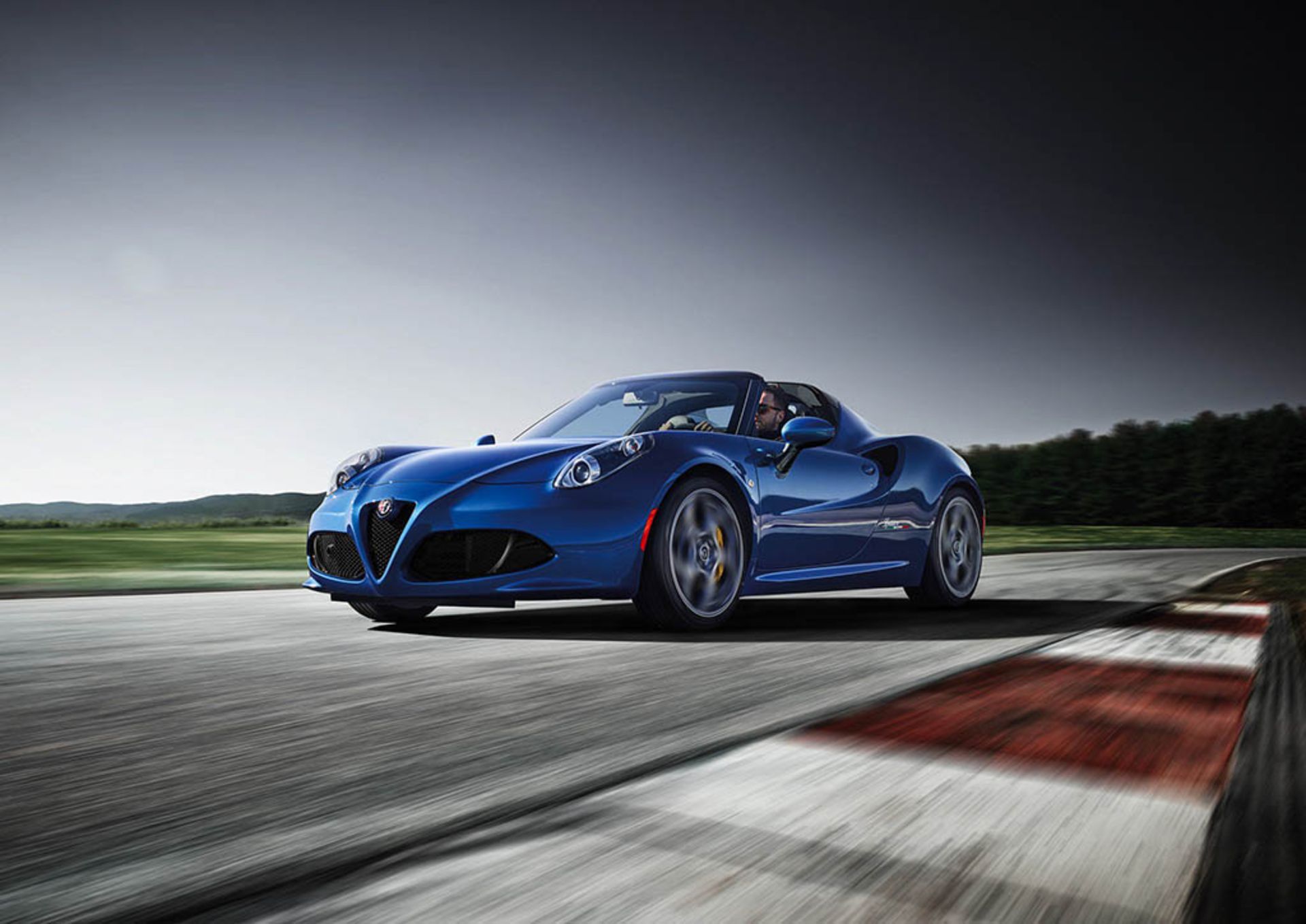 -alfa-romeo-4c-spider-italia-1