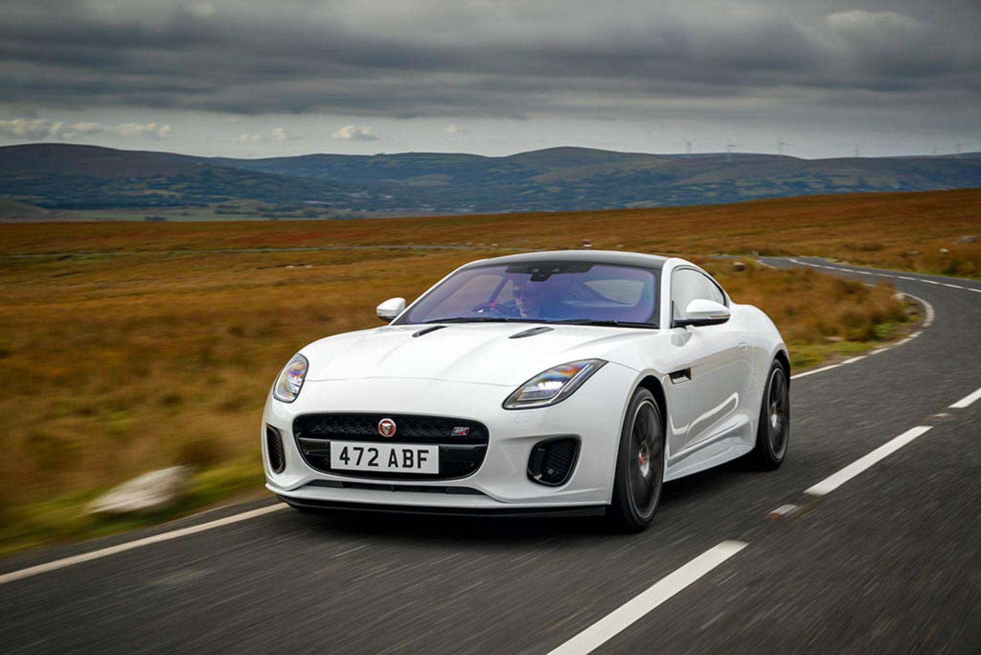 jaguar-f-type-checkered-flag-edition-18