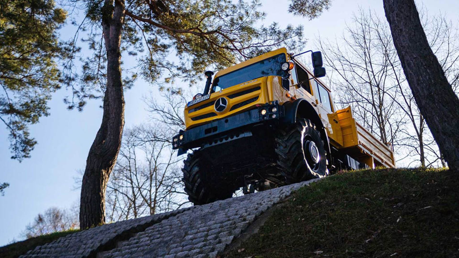 mercedes-benz-unimog-zetros 05