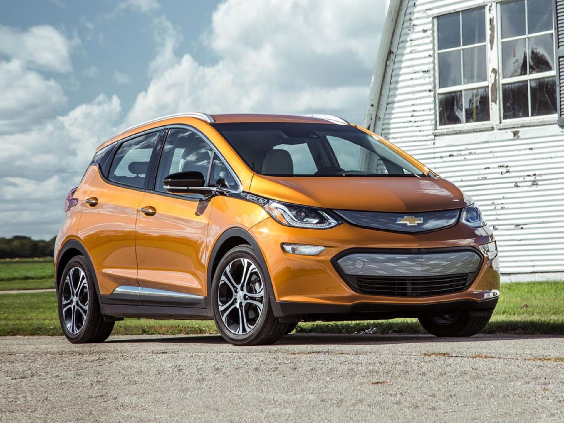 1.Chevrolet-Bolt