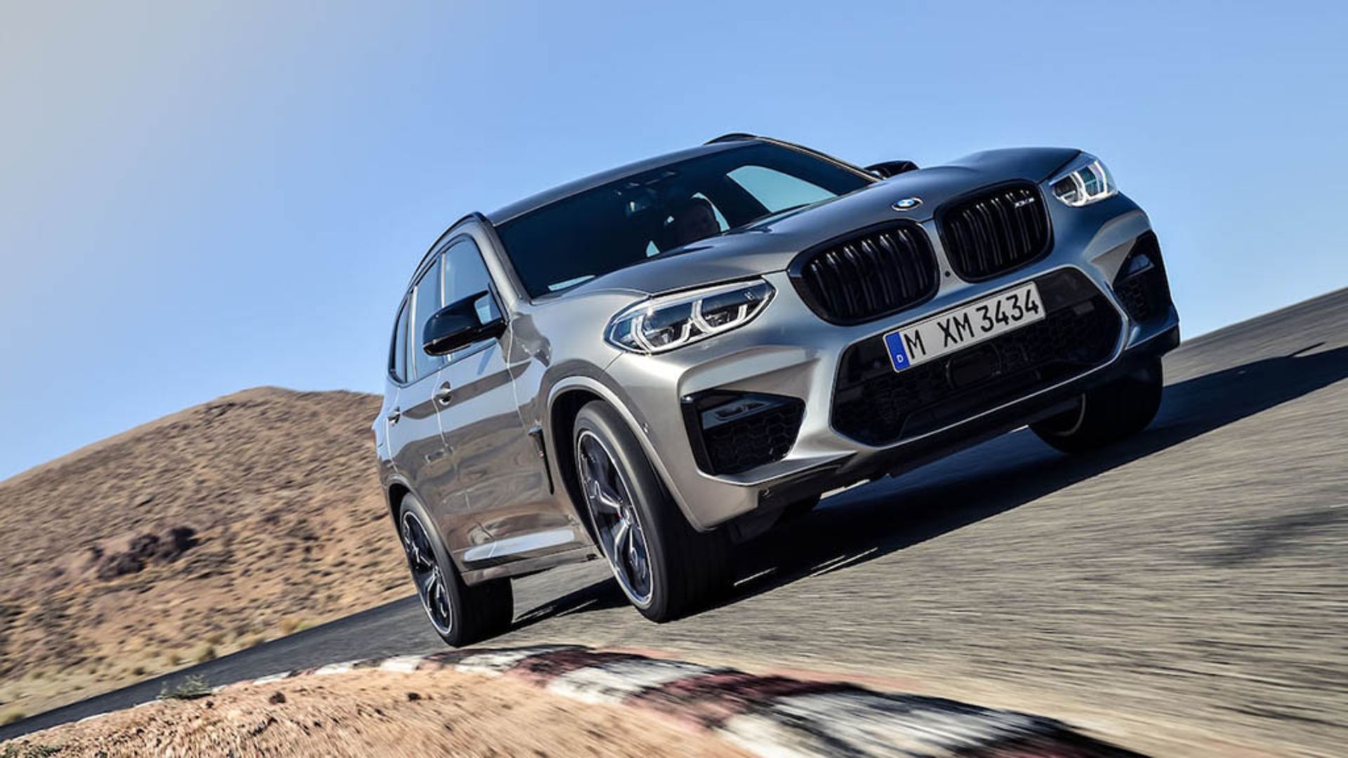 2020-BMW-X3-and-X4-M-38