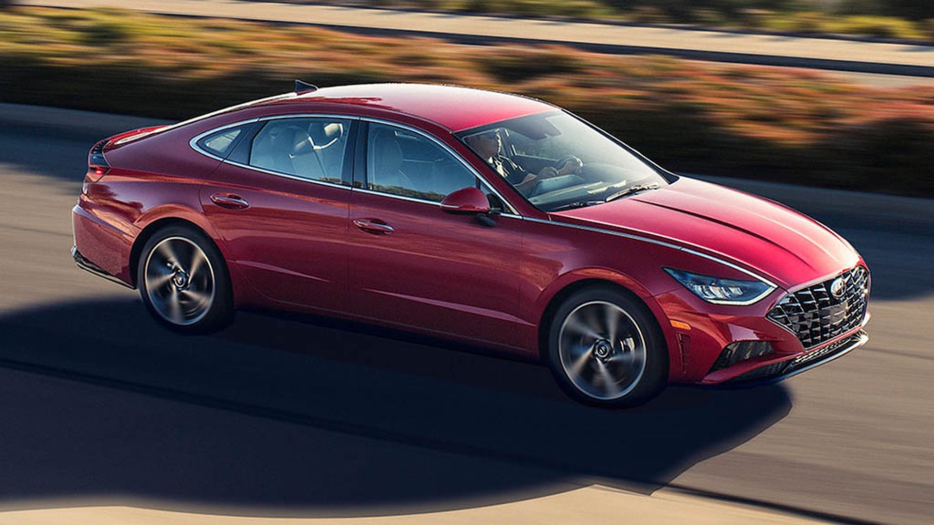 2020-Hyundai-Sonata-in-motion