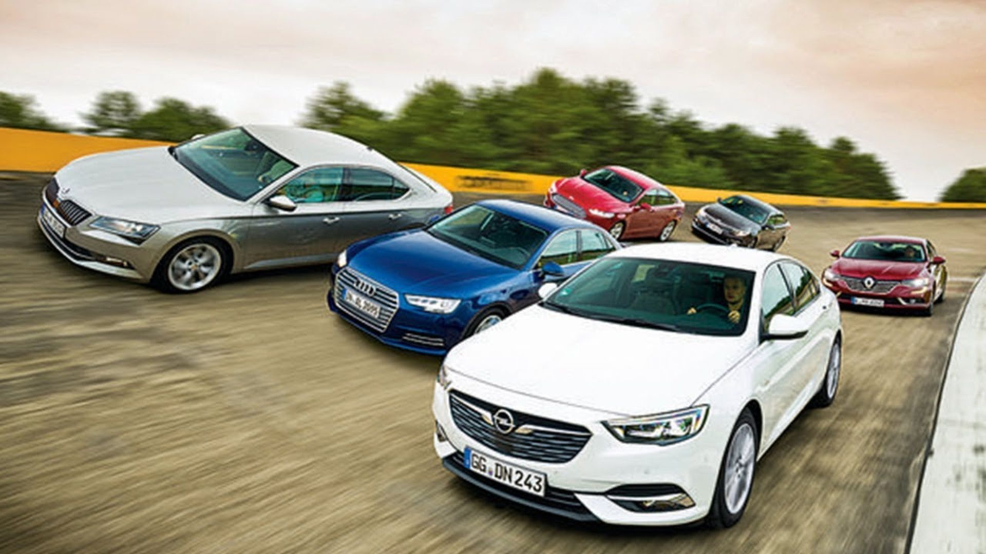 Volkswagen Passat Variant vs Opel Insignia Sport Tourer vs Skoda Superb2