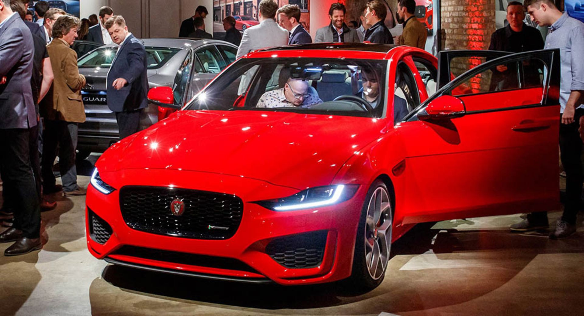 jlr-report-00