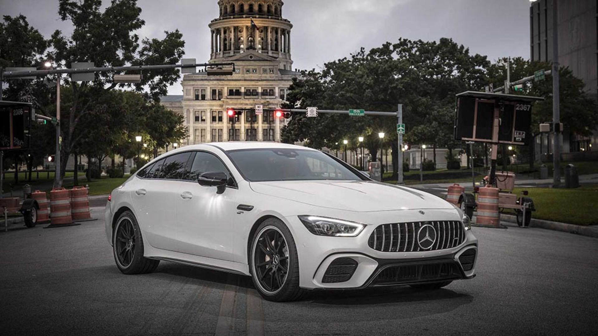 mercedes-amg-gt-53-4-door-coupe 2