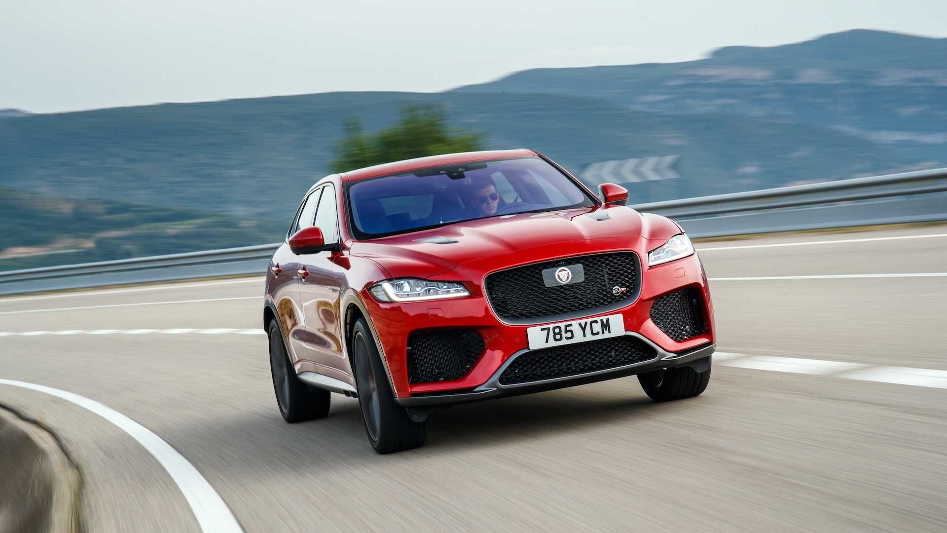 2019-Jaguar-F-Pace-SVR
