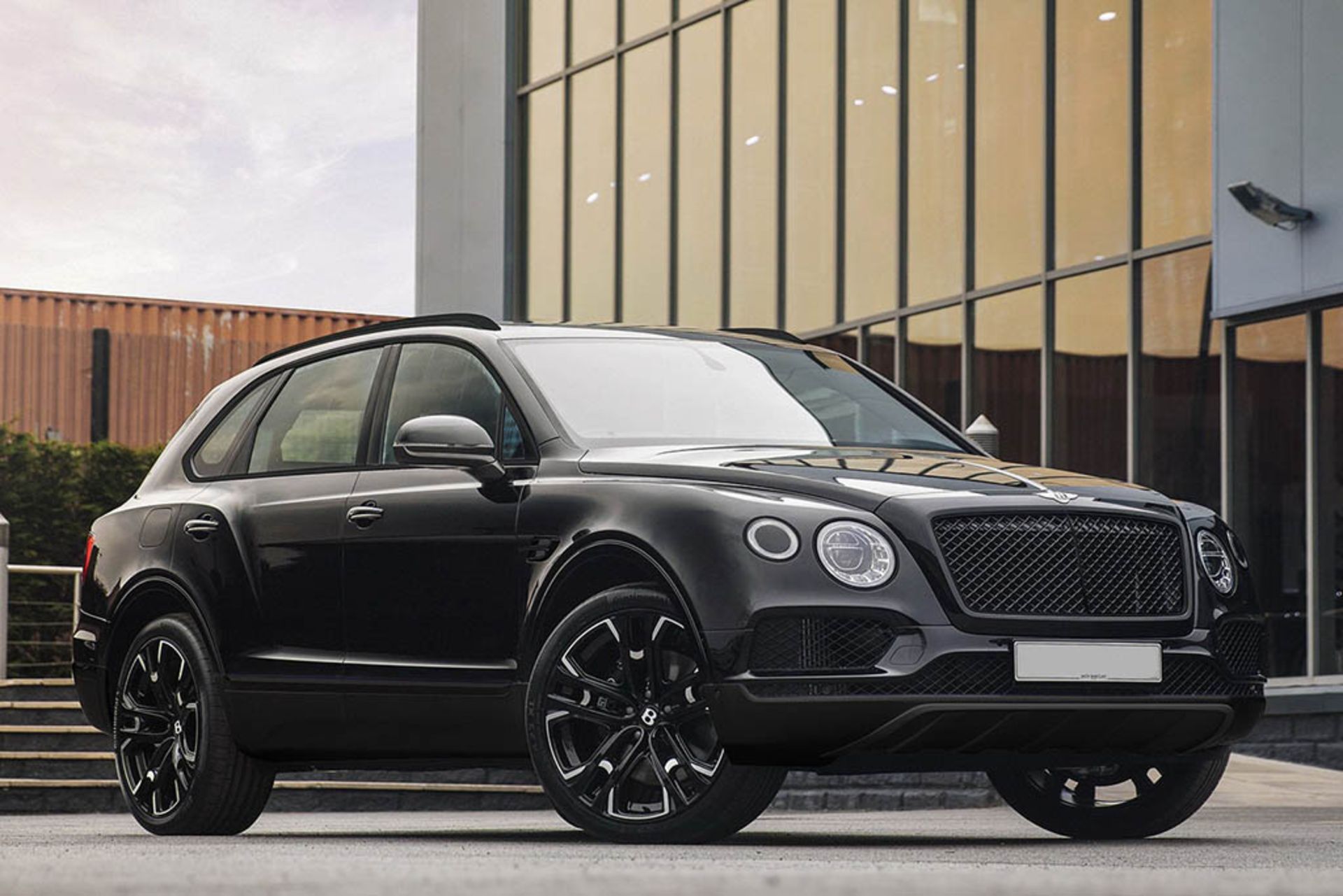 bentley-bentayga-tuning-kahn-centenary-edition-1